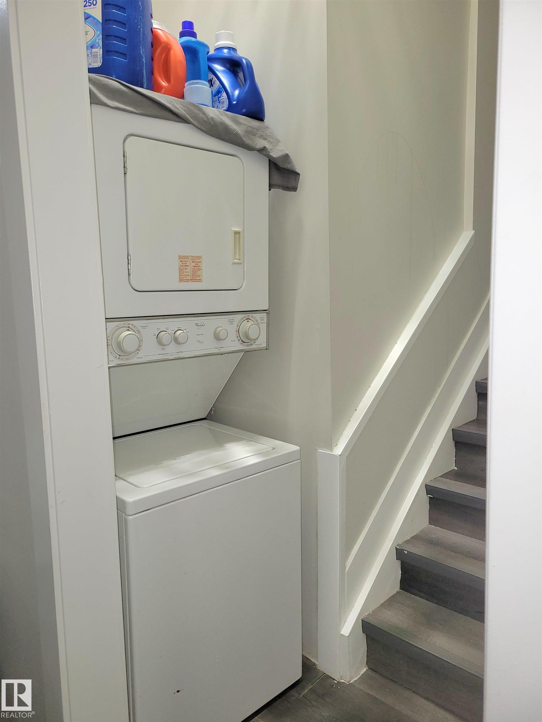 Photo 18 at 9131 83 Avenue NW, Bonnie Doon, Edmonton