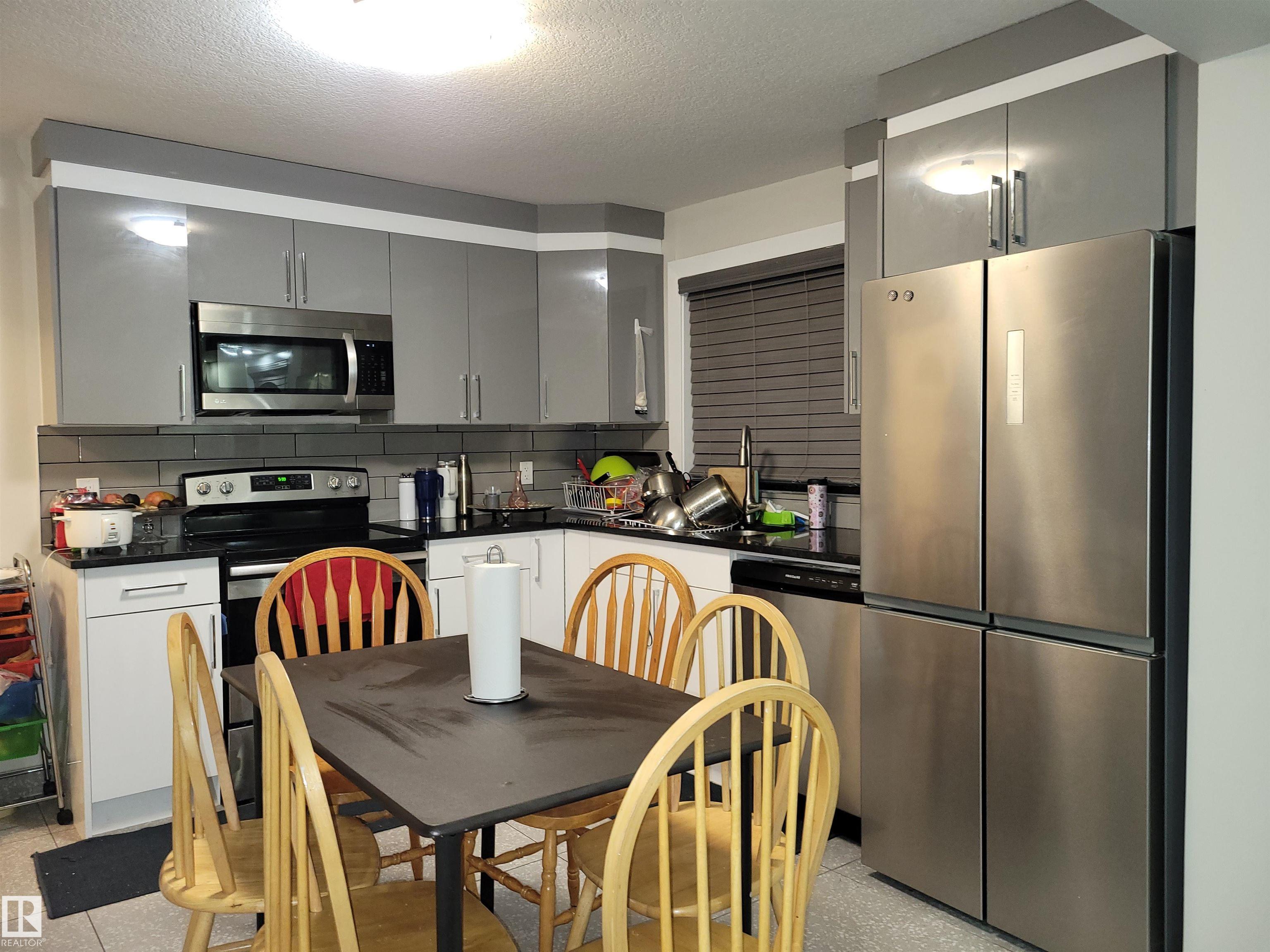 Photo 10 at 9131 83 Avenue NW, Bonnie Doon, Edmonton