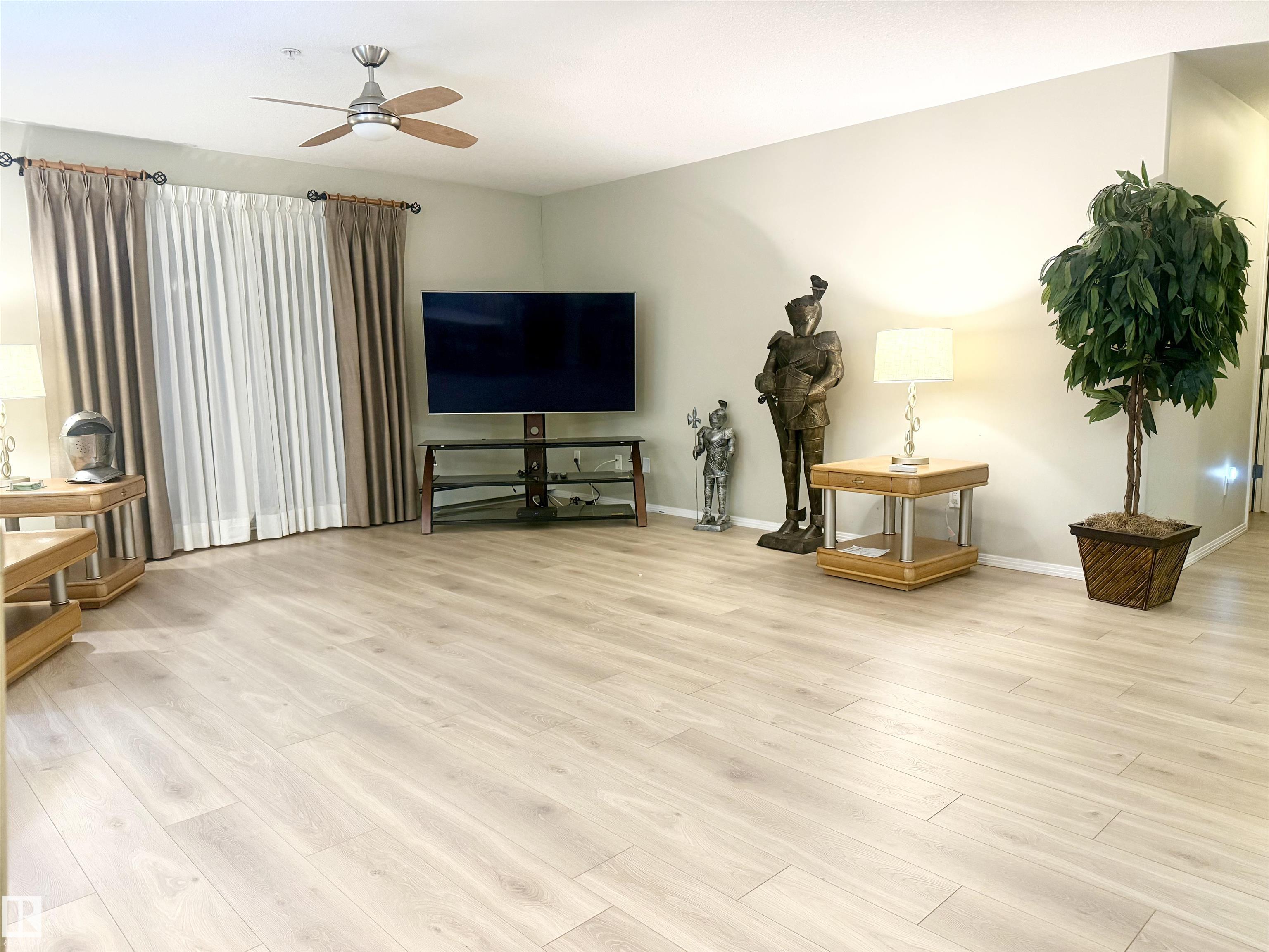 Photo 33 at 315 - 592 Hooke Road NW, Canon Ridge, Edmonton