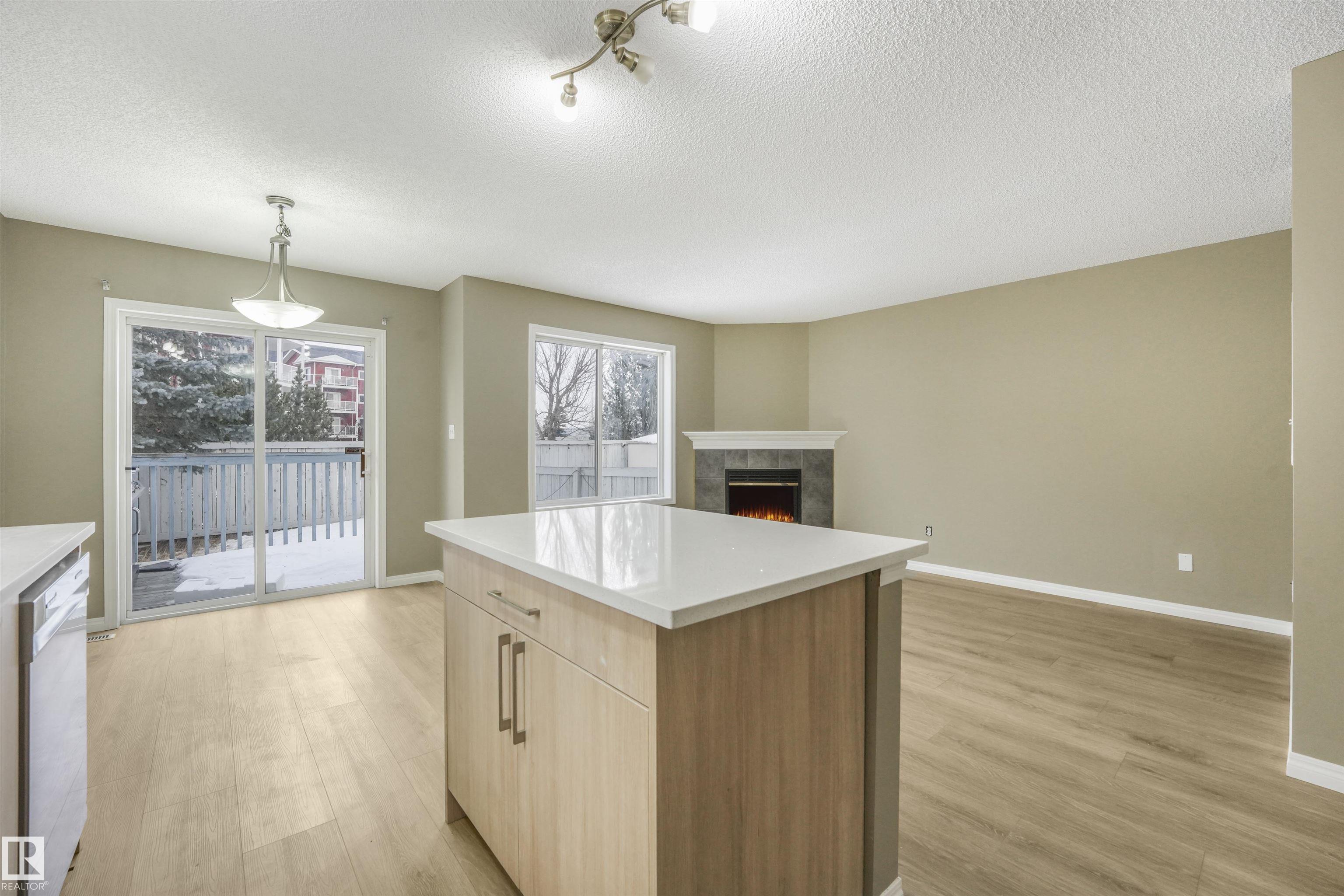Photo 30 at 33 - 4020 21 Street NW, Larkspur, Edmonton