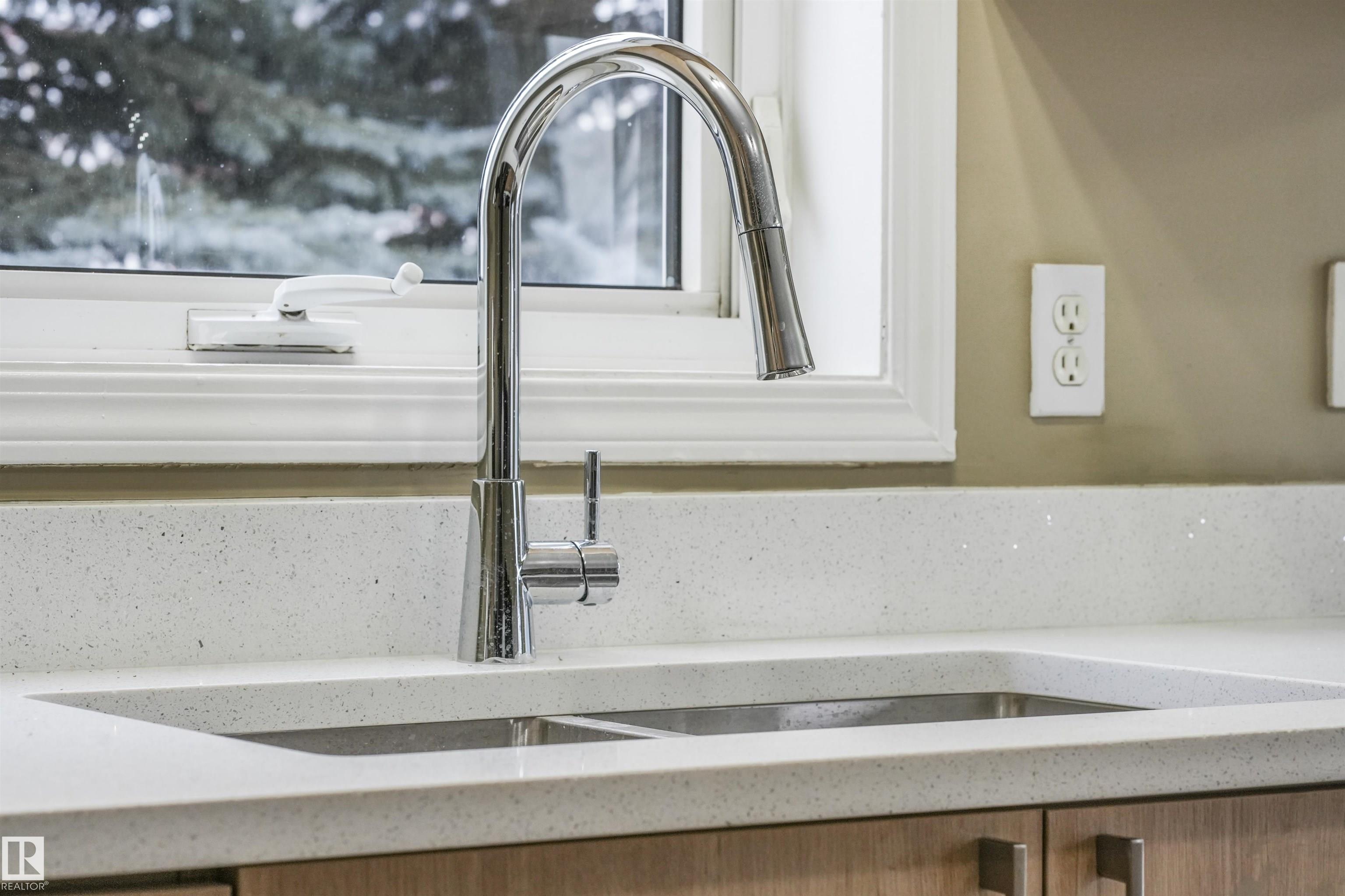 Photo 32 at 33 - 4020 21 Street NW, Larkspur, Edmonton