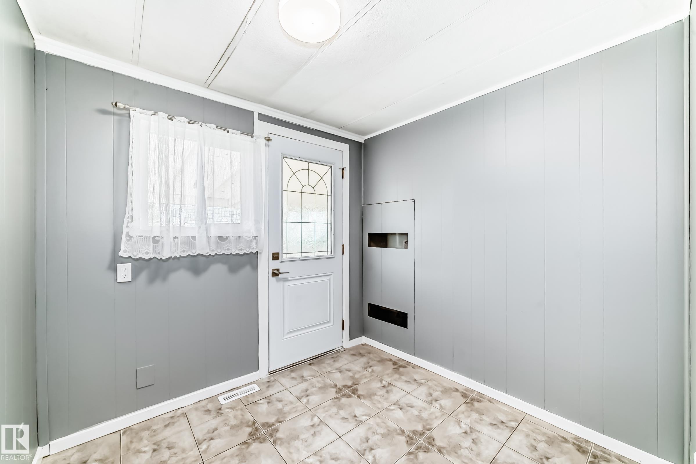 Picture for 404 Evergreen PA NW