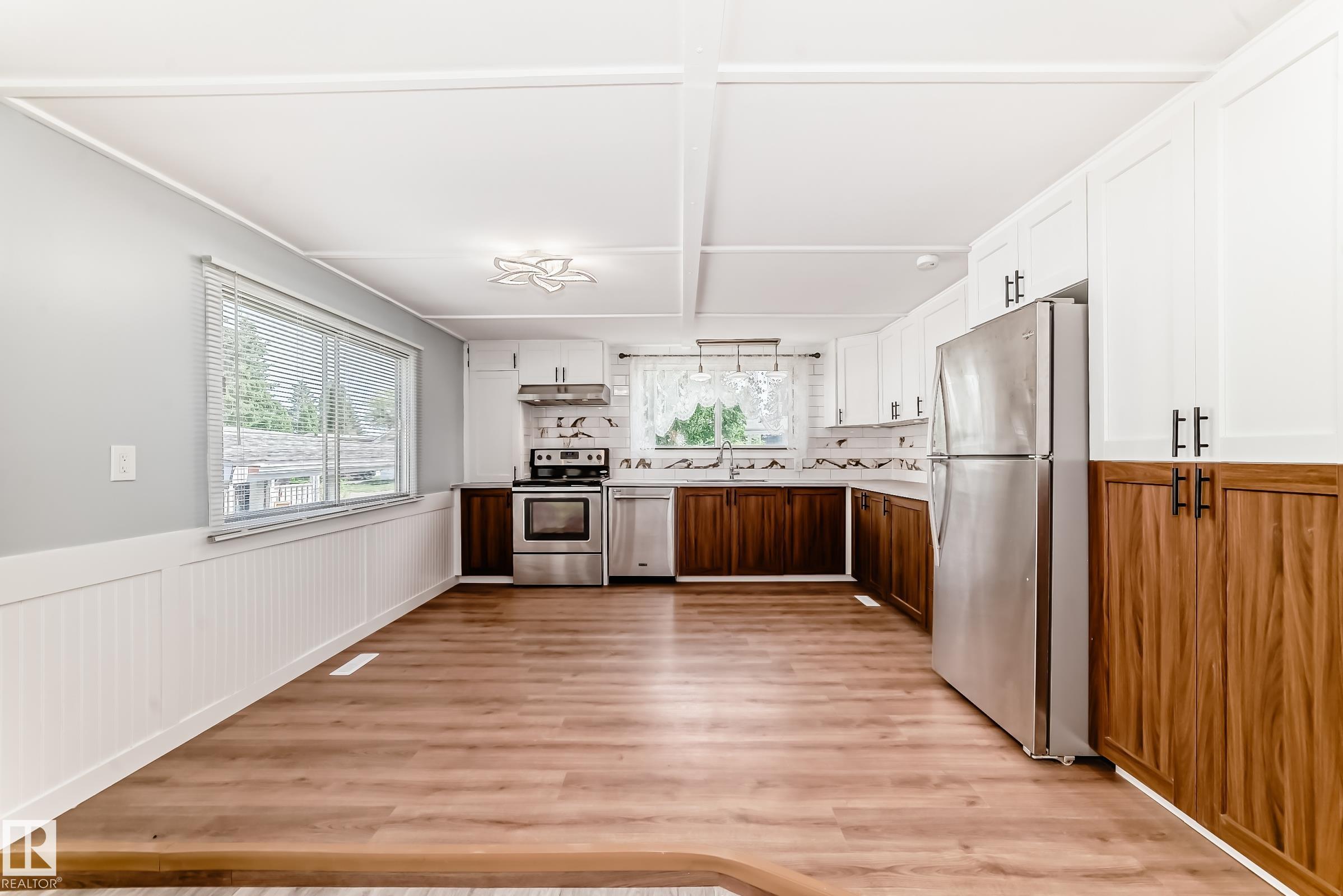 Picture for 404 Evergreen PA NW