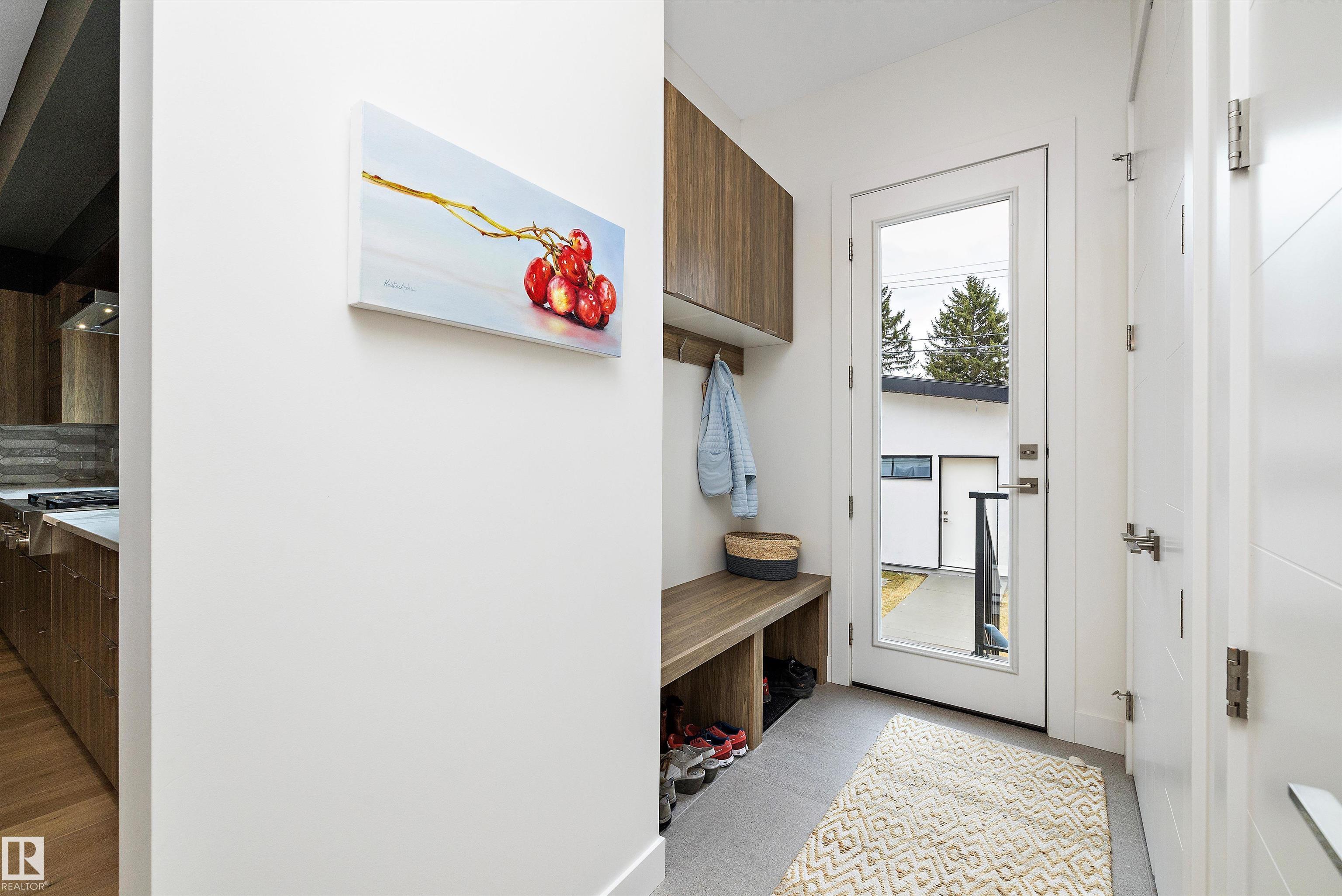 Photo 14 at 44A Valleyview Crescent NW, Parkview, Edmonton