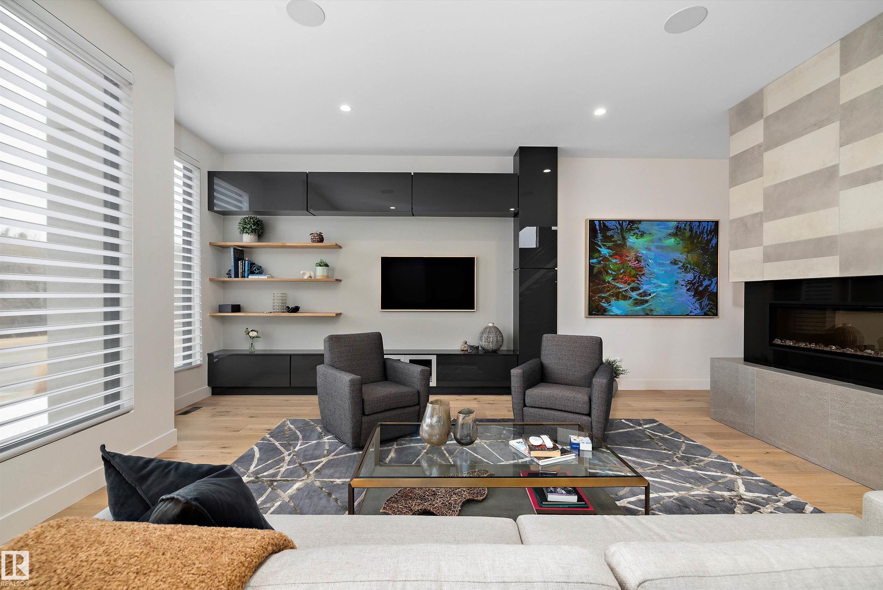 Photo 5 at 44A Valleyview Crescent NW, Parkview, Edmonton