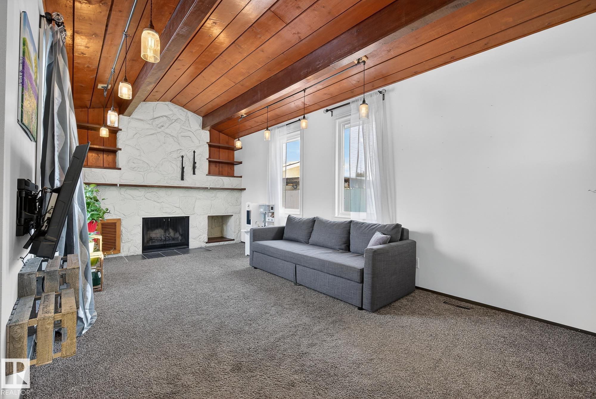 Photo 19 at 11508 35a Avenue NW, Greenfield, Edmonton