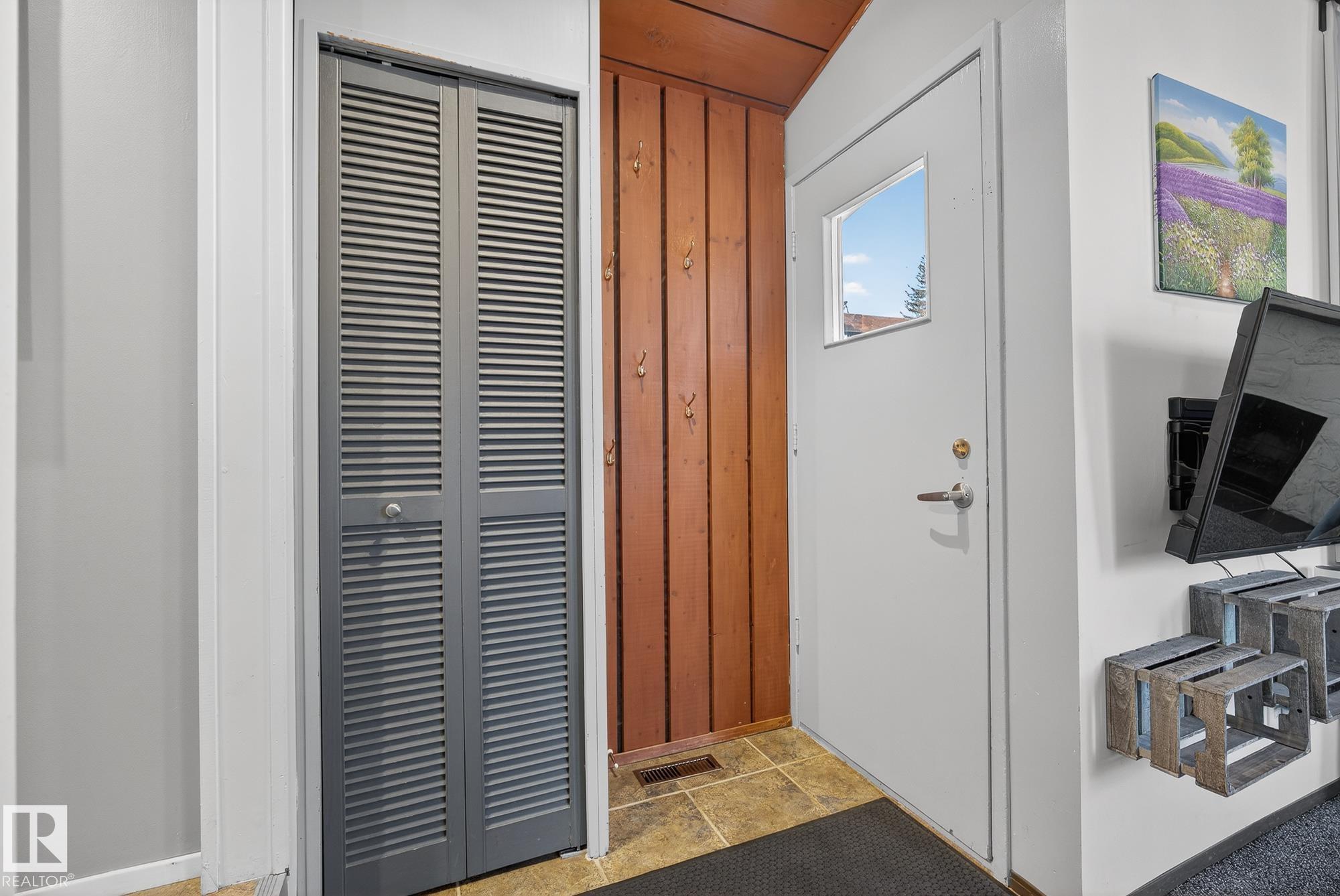 Photo 23 at 11508 35a Avenue NW, Greenfield, Edmonton