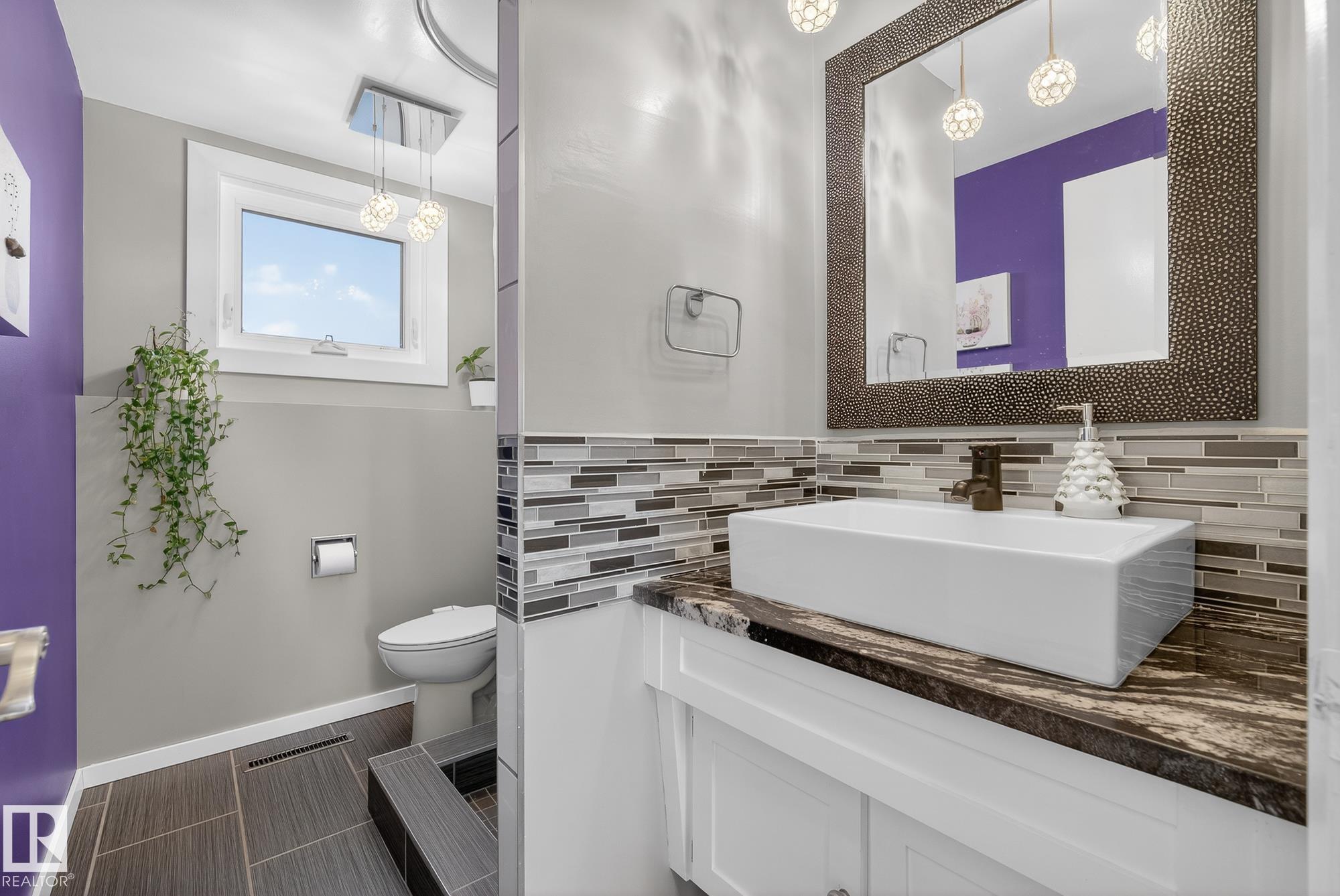 Photo 31 at 11508 35a Avenue NW, Greenfield, Edmonton