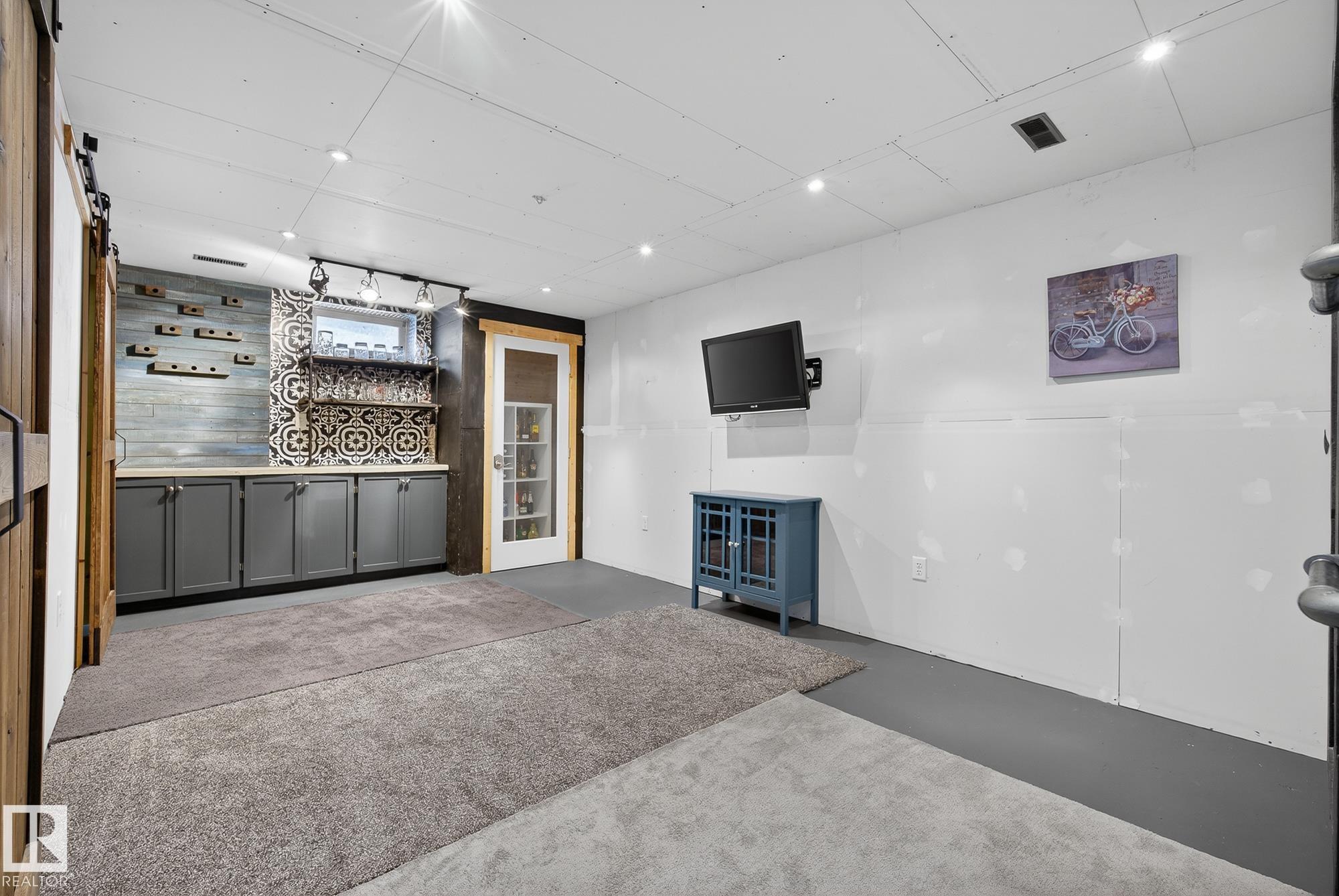 Photo 34 at 11508 35a Avenue NW, Greenfield, Edmonton