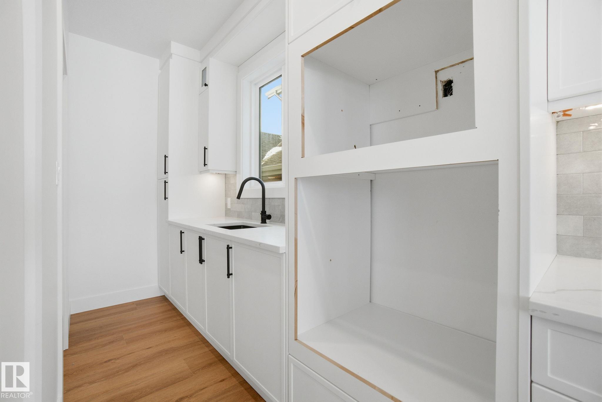 Photo 17 at 142 Edgewater Circle, Southfork, Leduc