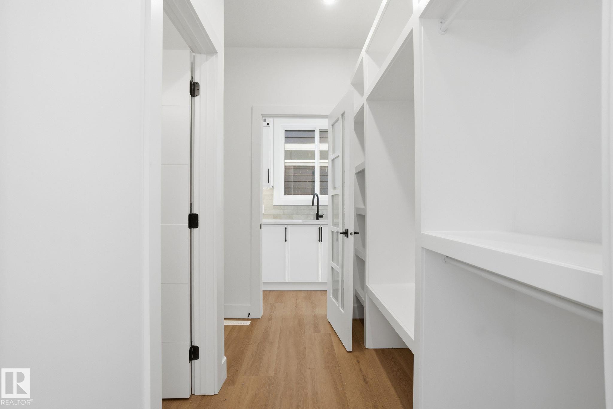 Photo 19 at 142 Edgewater Circle, Southfork, Leduc