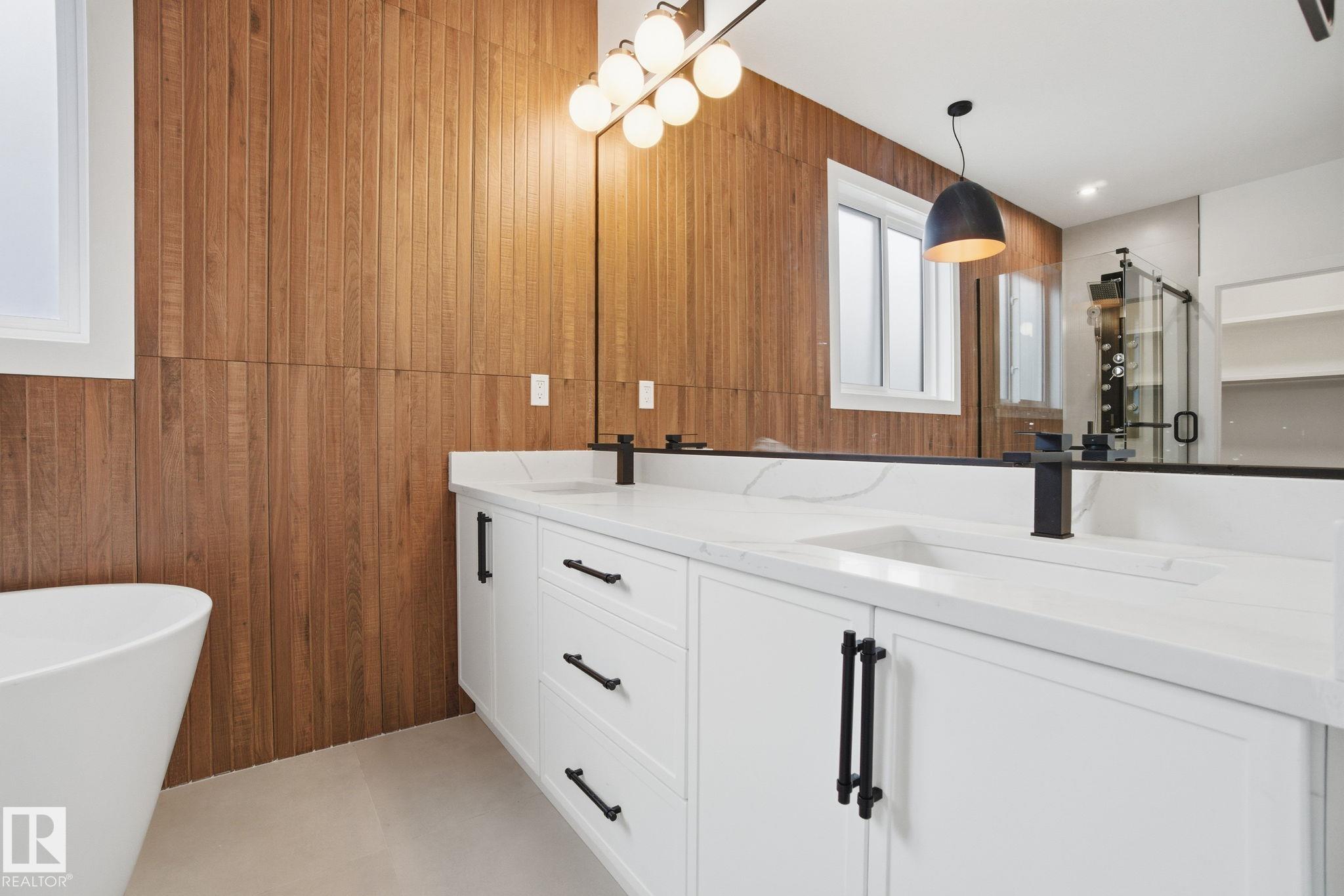 Photo 34 at 142 Edgewater Circle, Southfork, Leduc