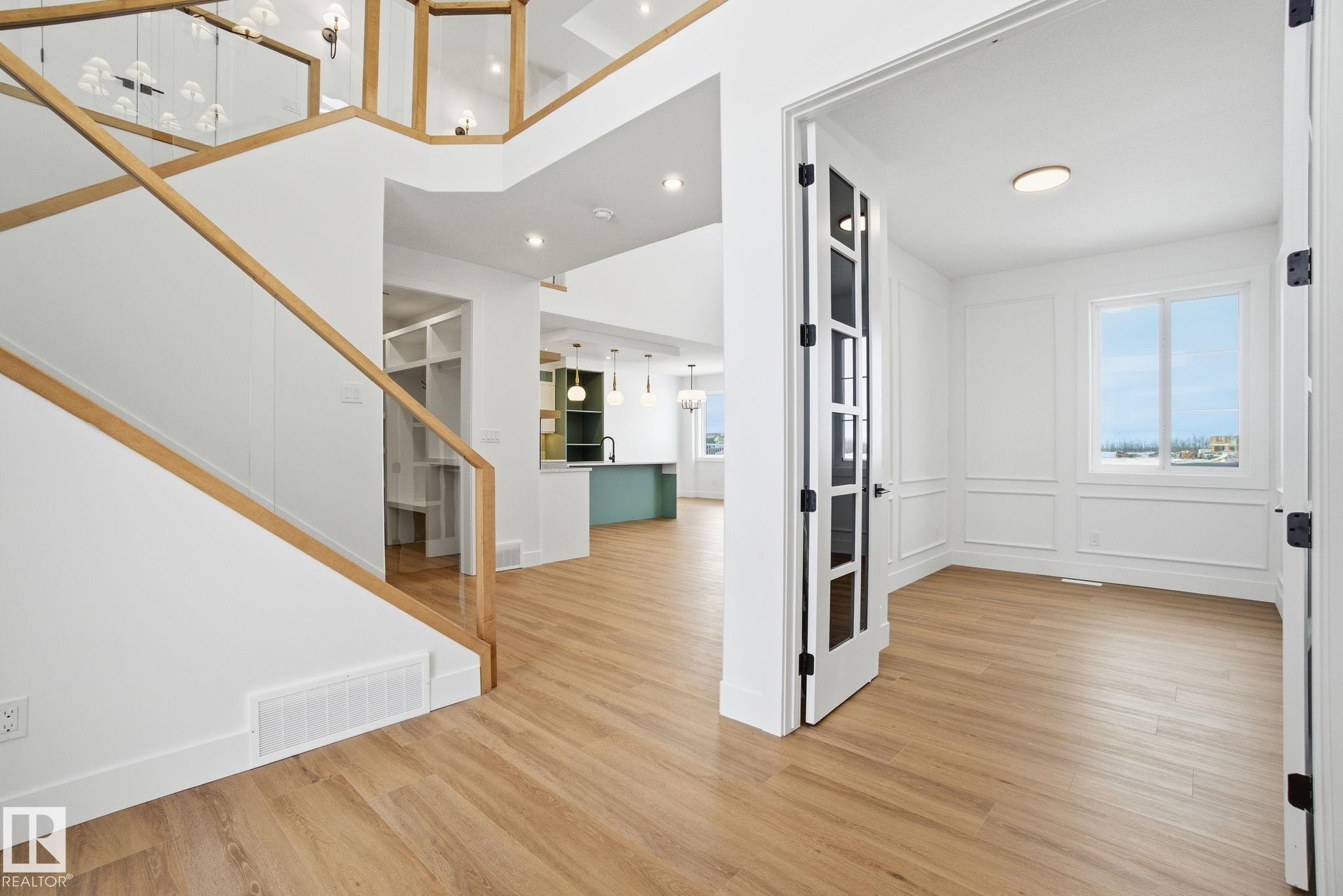 142 Edgewater Circle, Southfork, Leduc