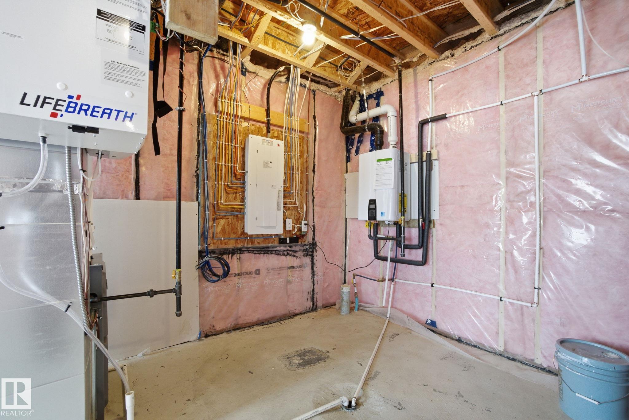 Photo 51 at 142 Edgewater Circle, Southfork, Leduc