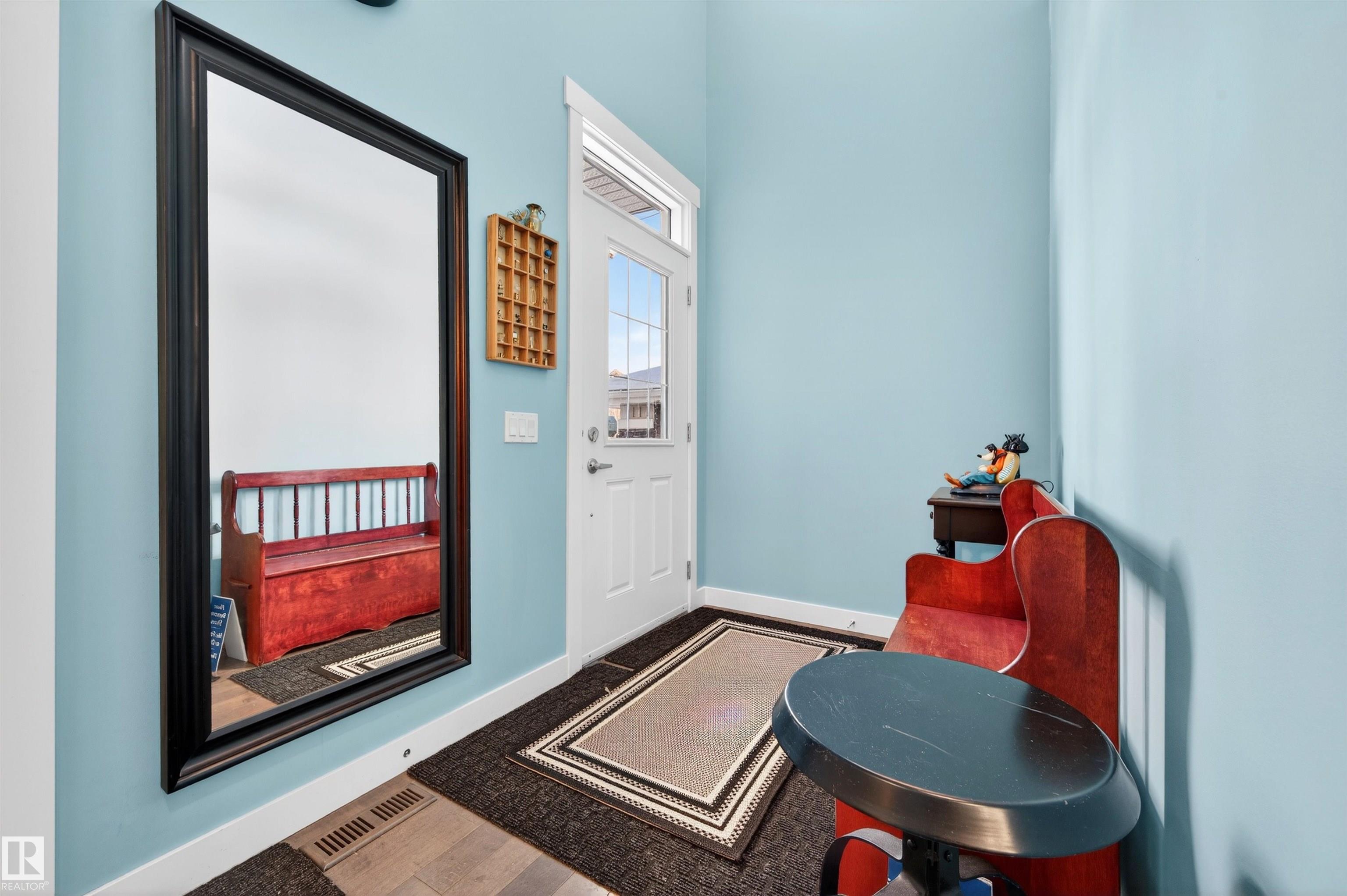 Picture for 21615 84 AV NW