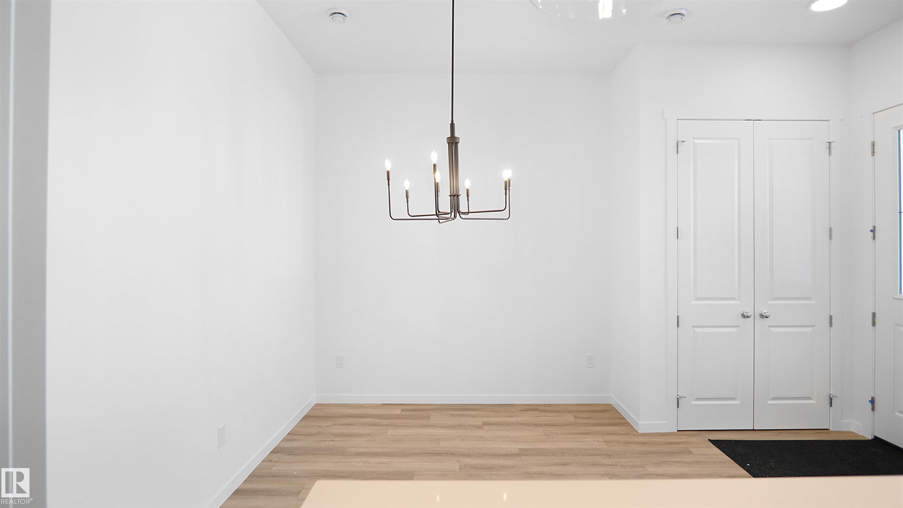 Photo 12 at 20705 42 Avenue NW, Edgemont, Edmonton