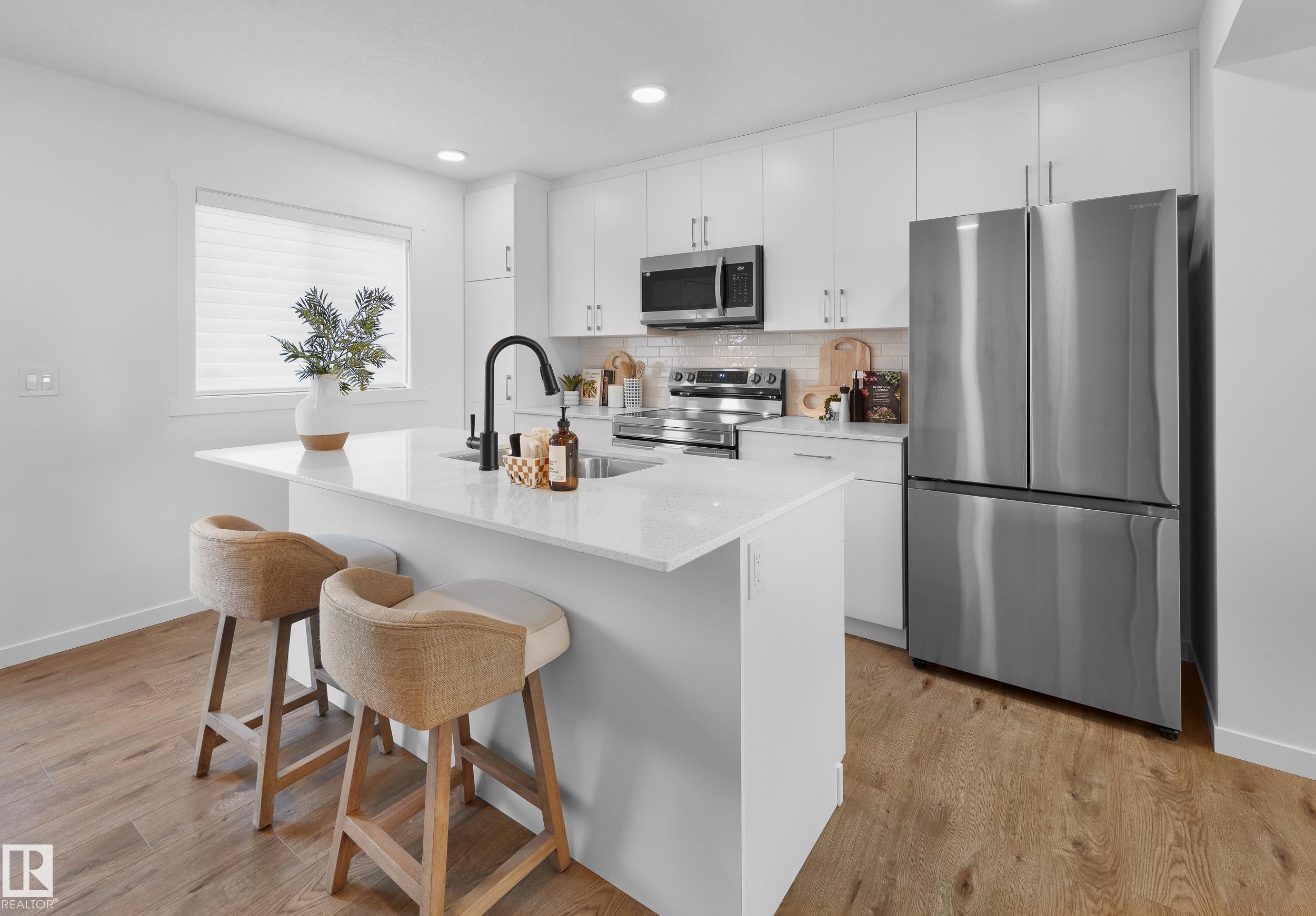 Picture for 427 ASTER DR NW