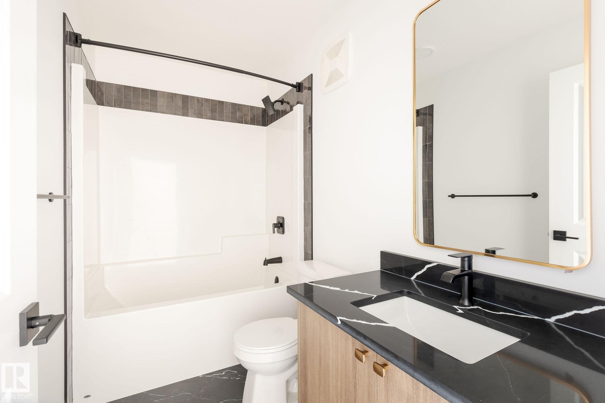 Photo 6 at 8231 Kiriak Loop SW, Keswick, Edmonton