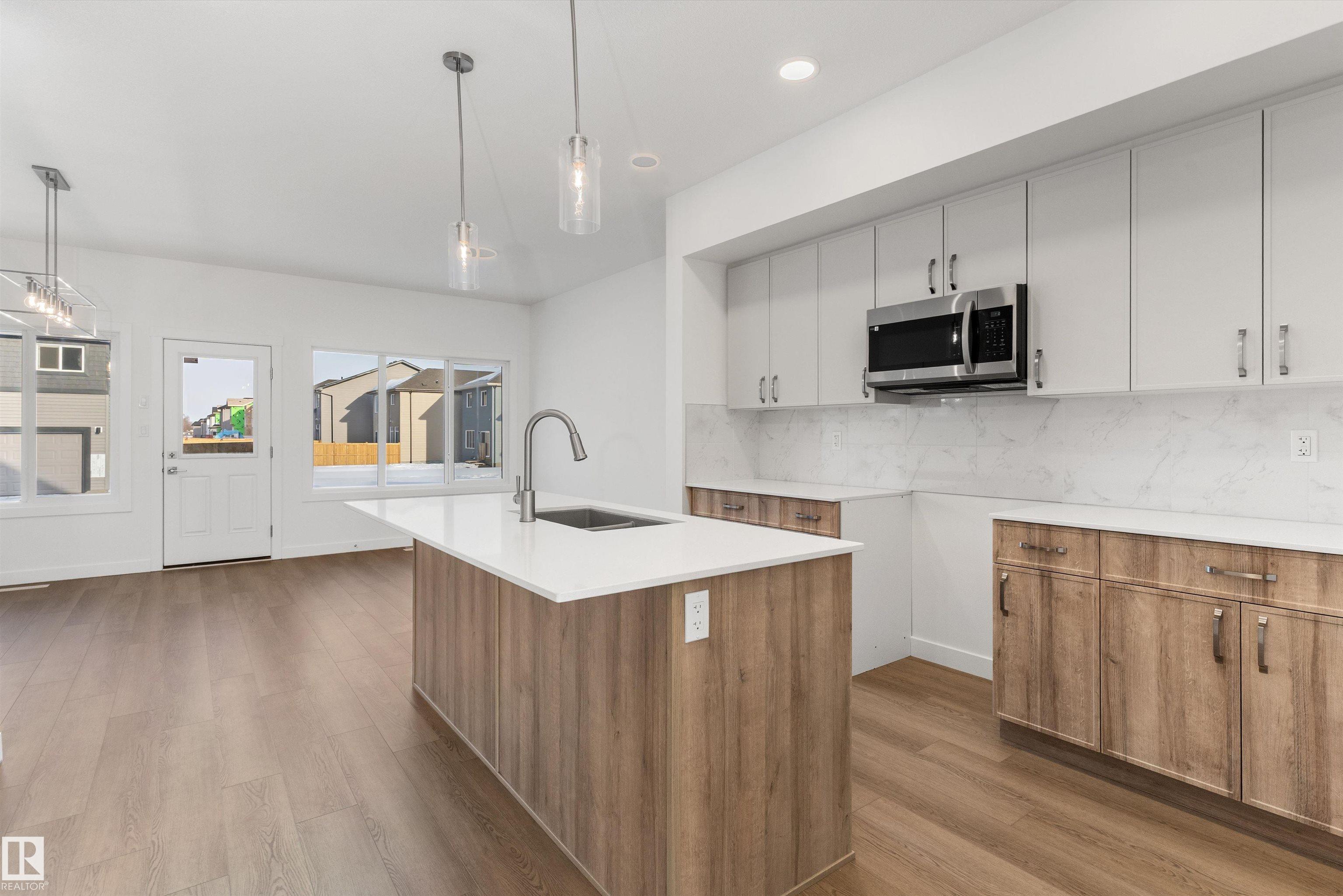 Photo 7 at 20832 40 Avenue NW, Edgemont, Edmonton