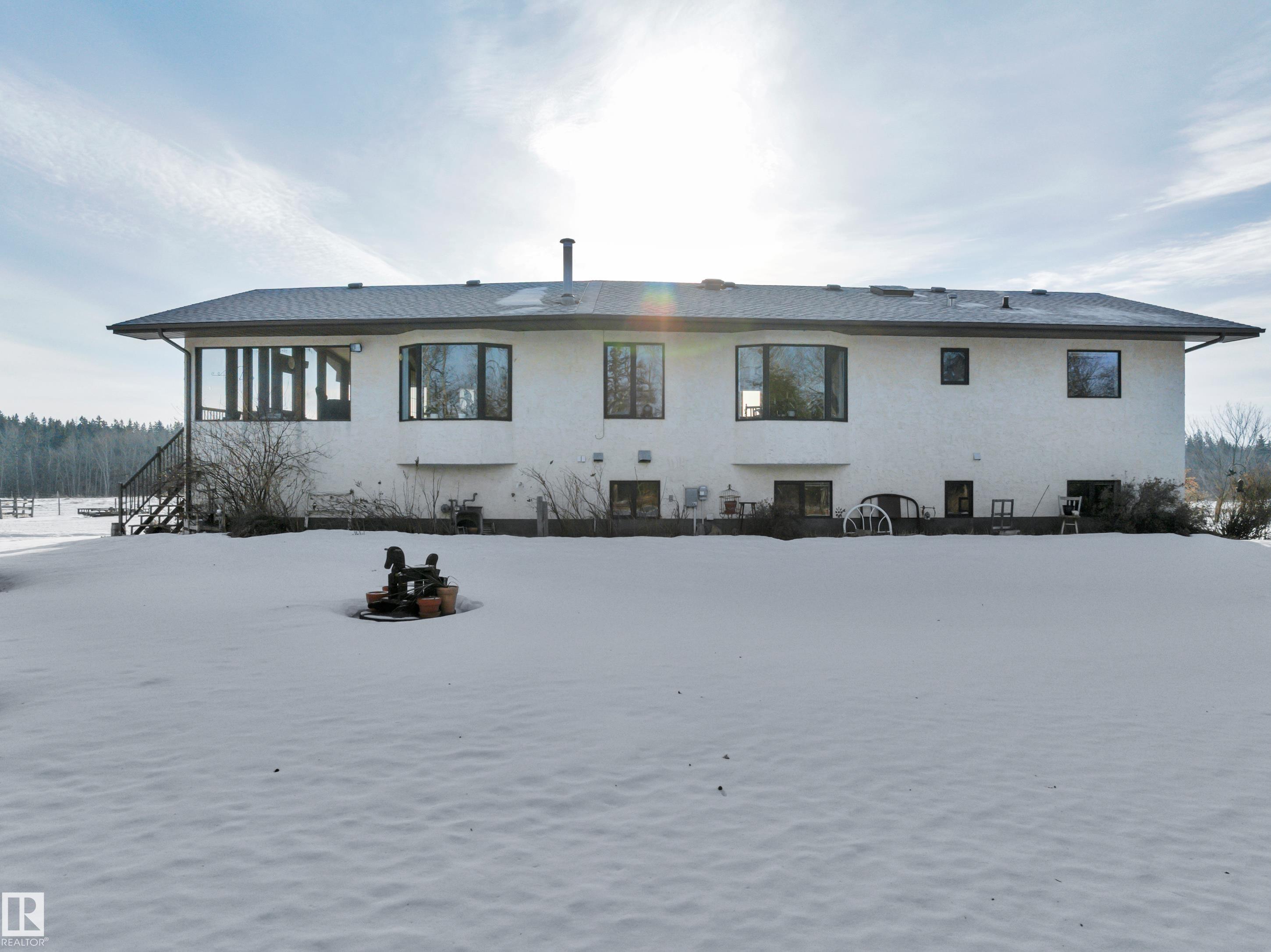 Photo 53 at A49375 Rr 243, None, Rural Leduc County