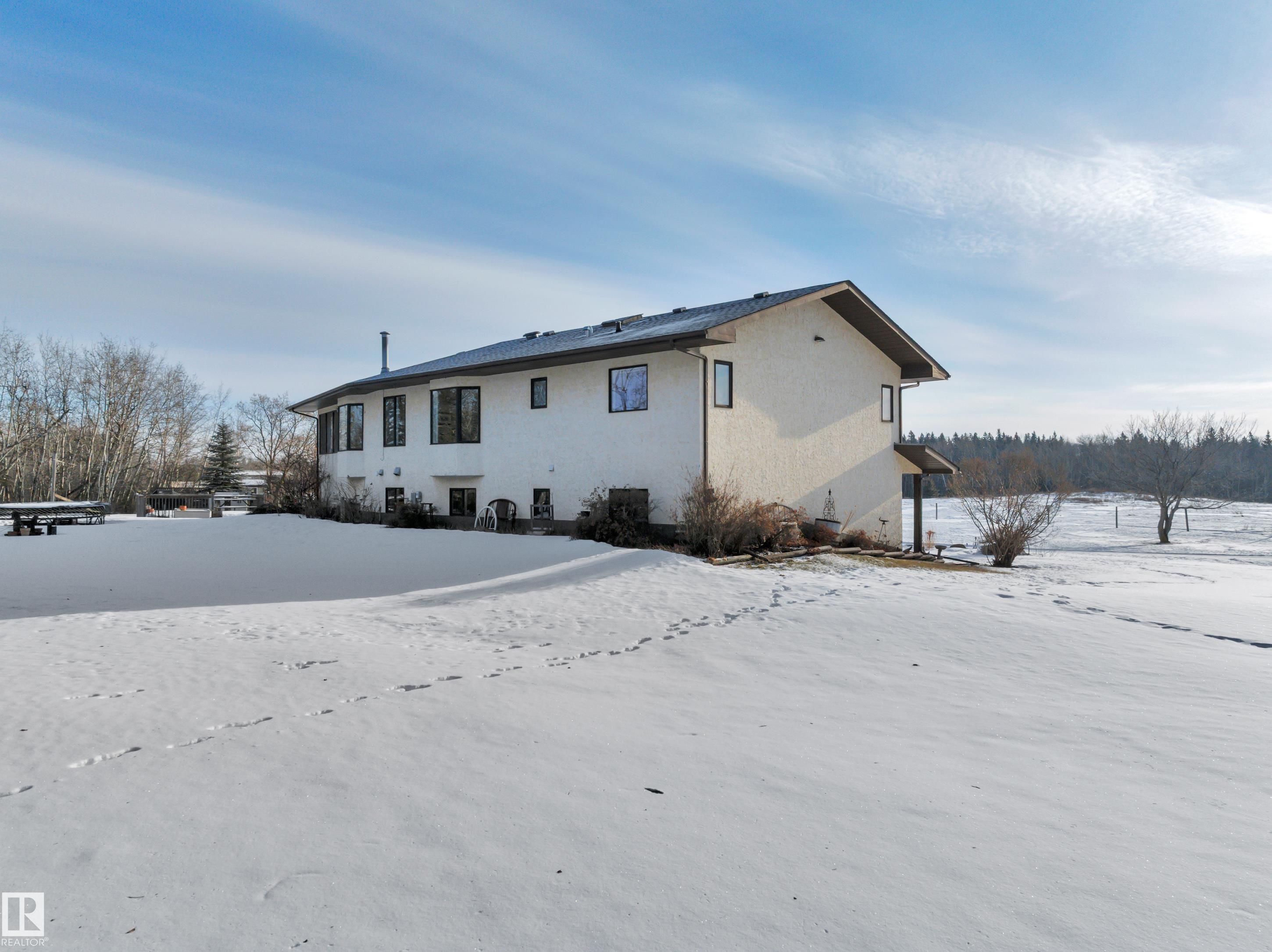 Photo 54 at A49375 Rr 243, None, Rural Leduc County