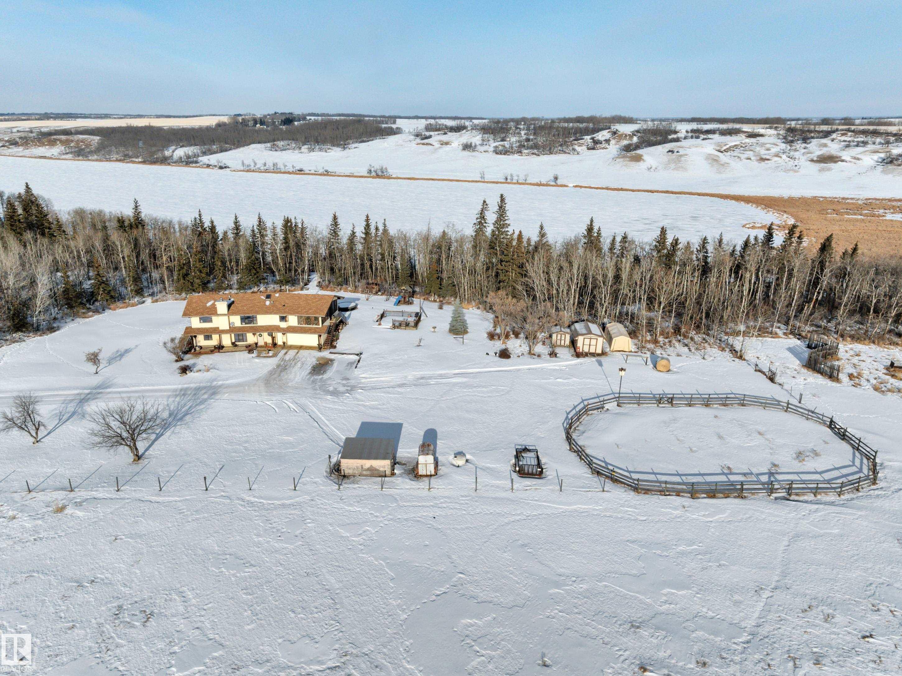 Photo 64 at A49375 Rr 243, None, Rural Leduc County