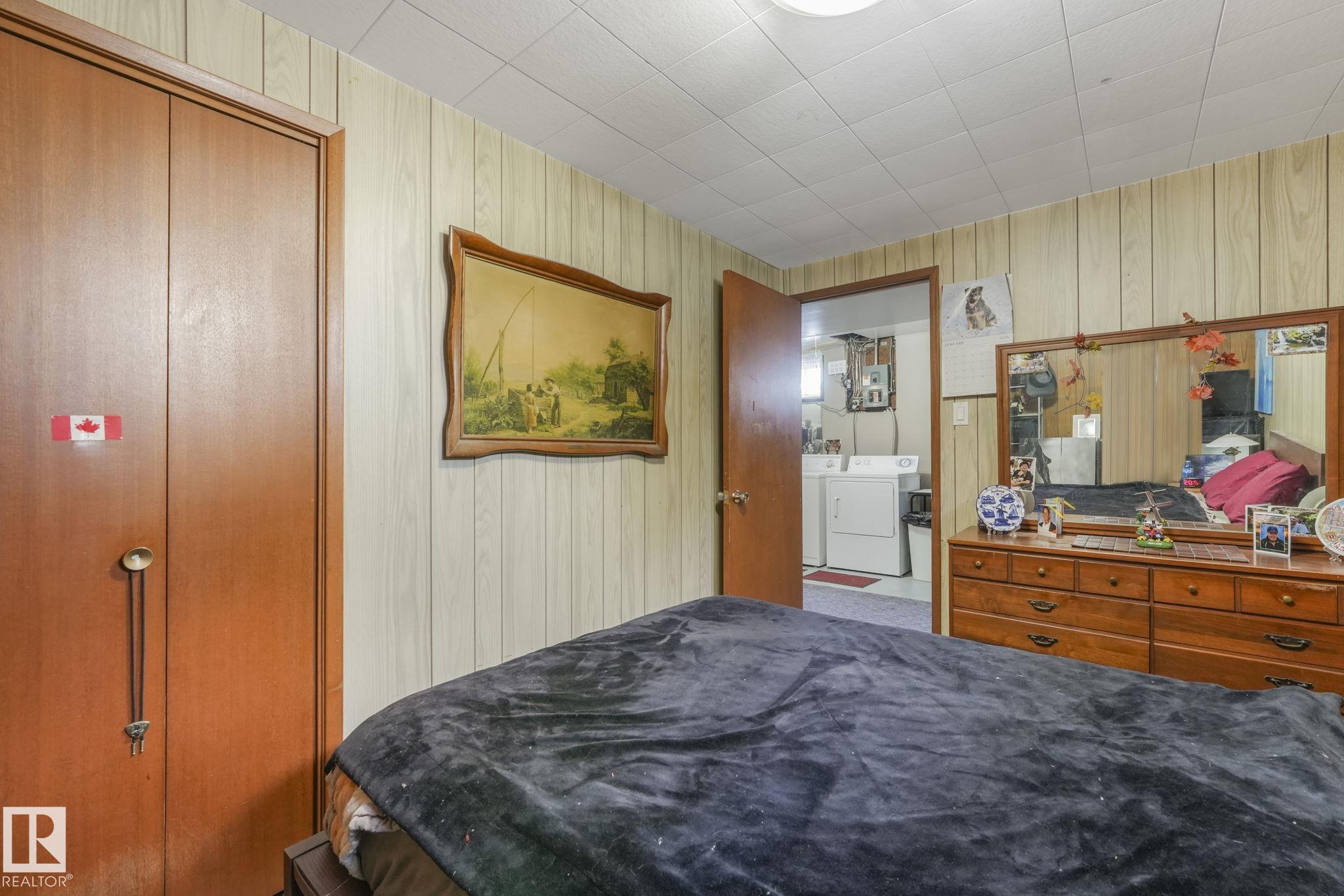 Photo 17 at 7424 128 Avenue NW, Balwin, Edmonton