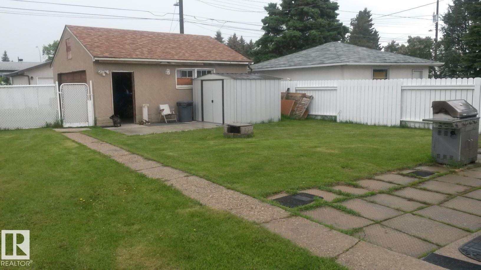 Photo 40 at 7424 128 Avenue NW, Balwin, Edmonton