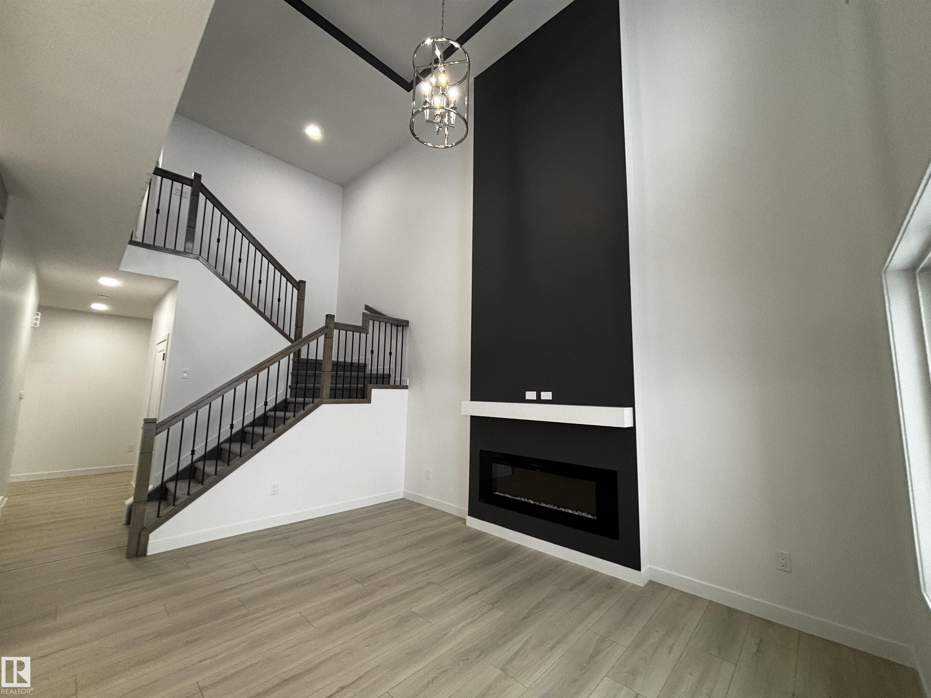 Photo 15 at 2028 210 Street NW, Stillwater, Edmonton