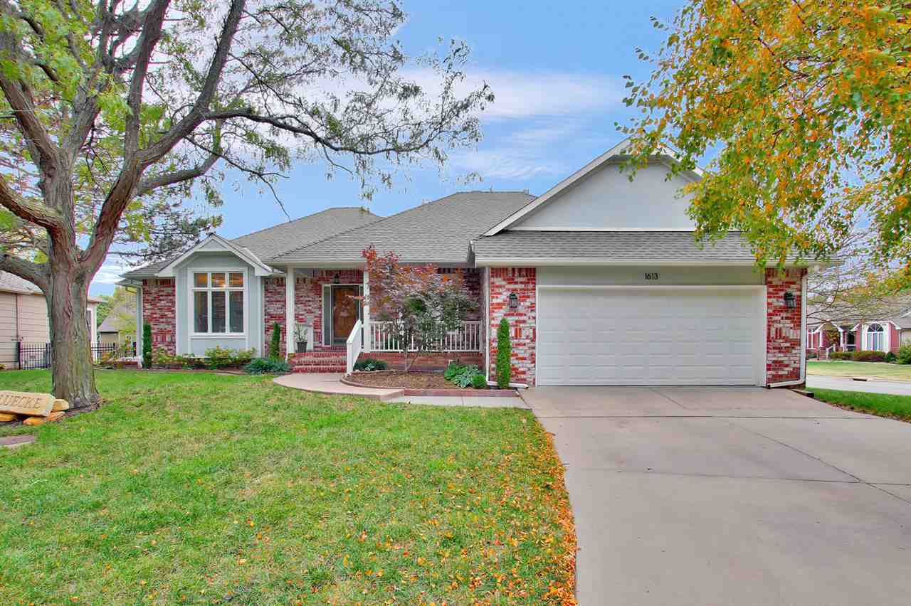 1613 N Wheatridge St Wichita Ks 67235 Clare Moore Real