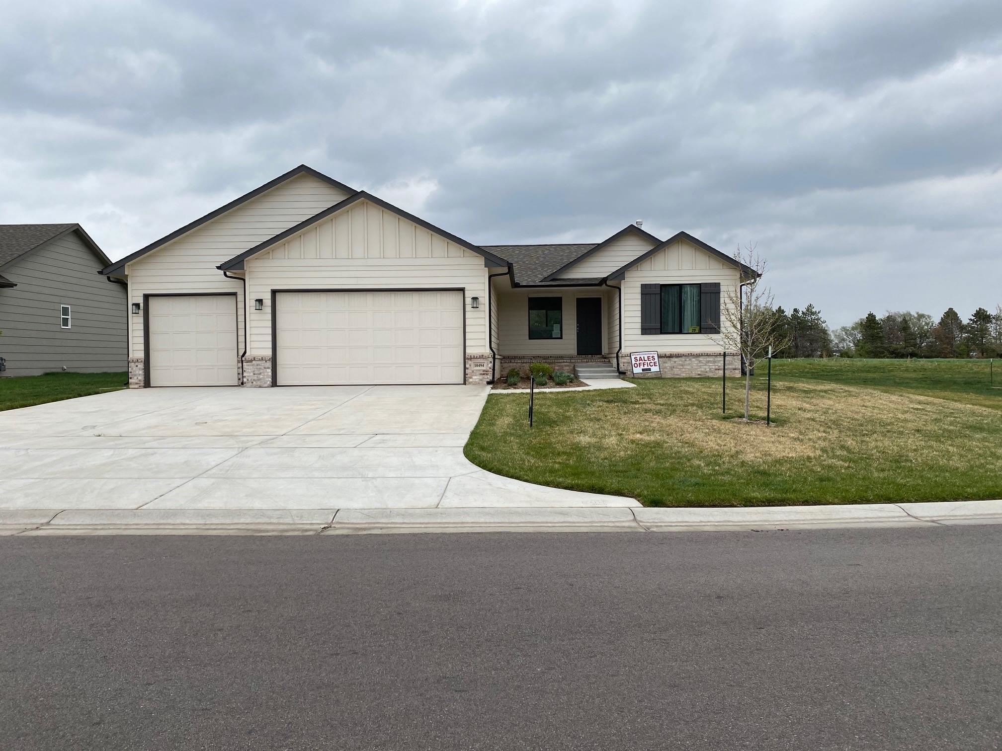 Photo of 10494 W Wilkinson St in Maize, KS