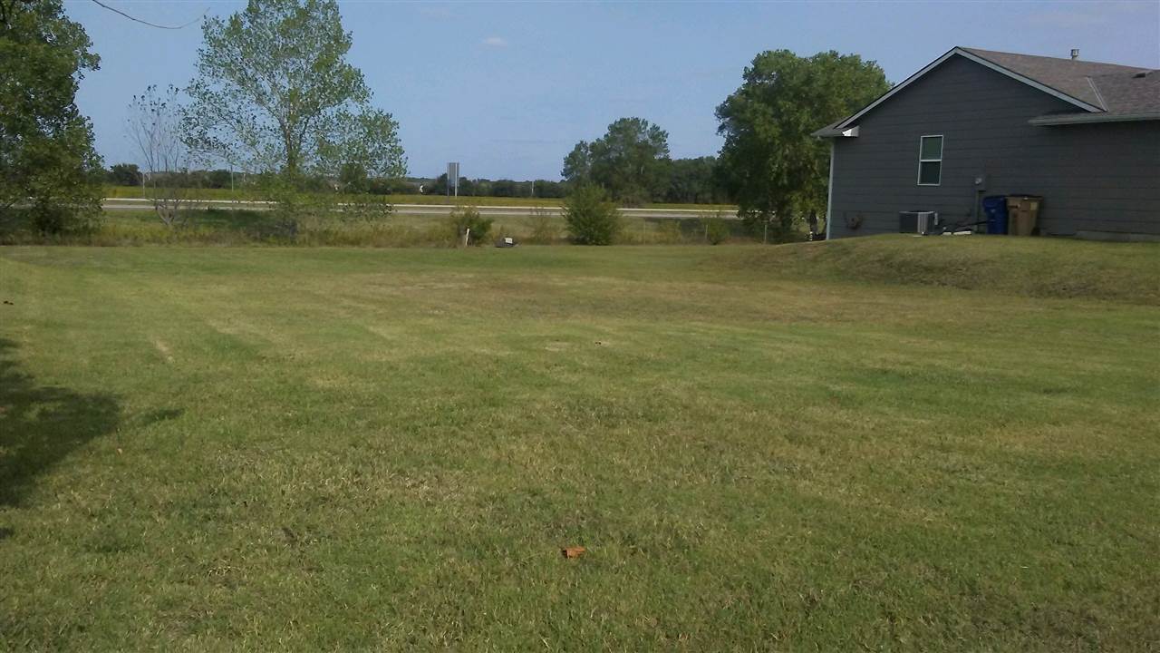 Photo of 720 S Longbranch Dr in Maize, KS