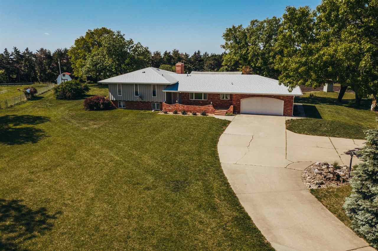 8803 NW 48th St