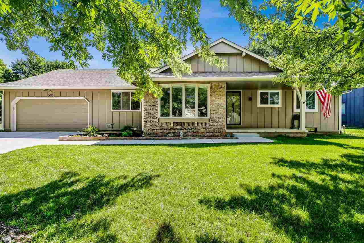 2470 N Winstead Cir