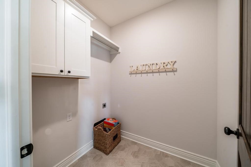 For Sale: 1137 W Shellbark Ln, Goddard KS