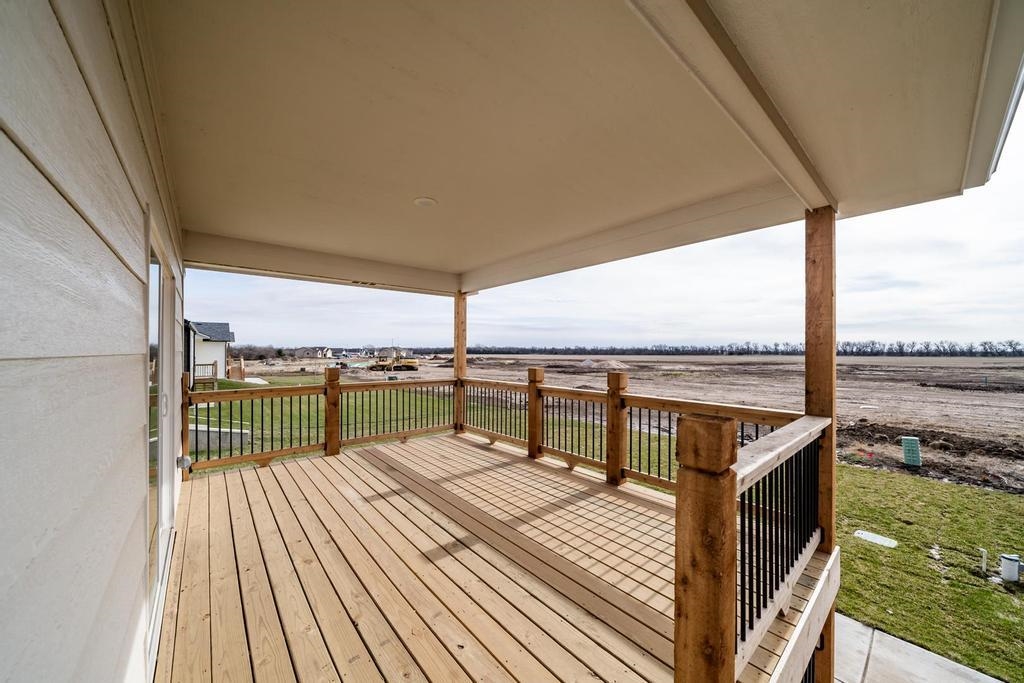 For Sale: 1137 W Shellbark Ln, Goddard KS