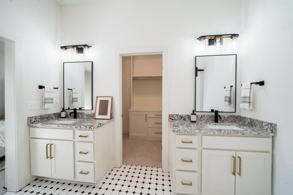 For Sale: 1149 W Shellbark Ln, Goddard KS