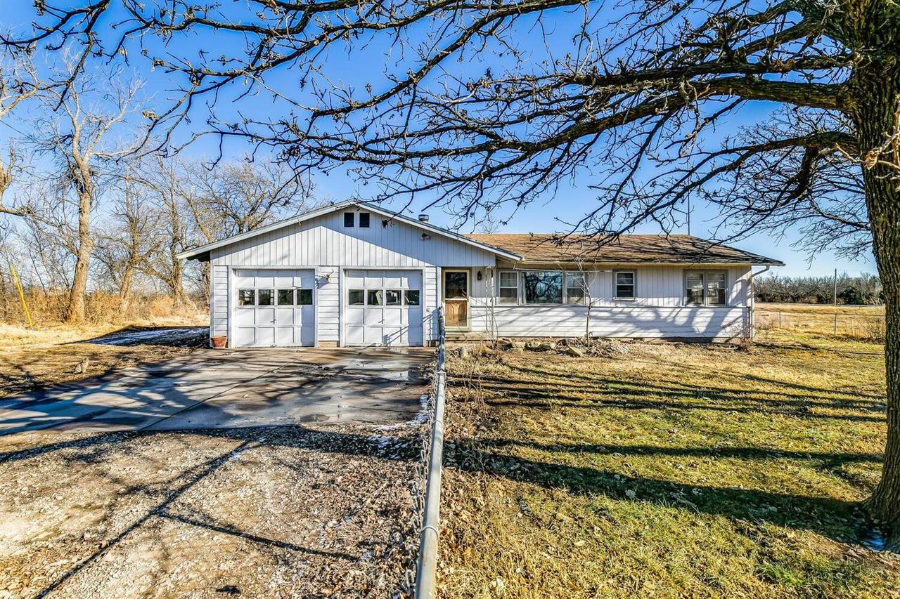 For Sale: 9518 SW Purity Springs Rd, Augusta KS