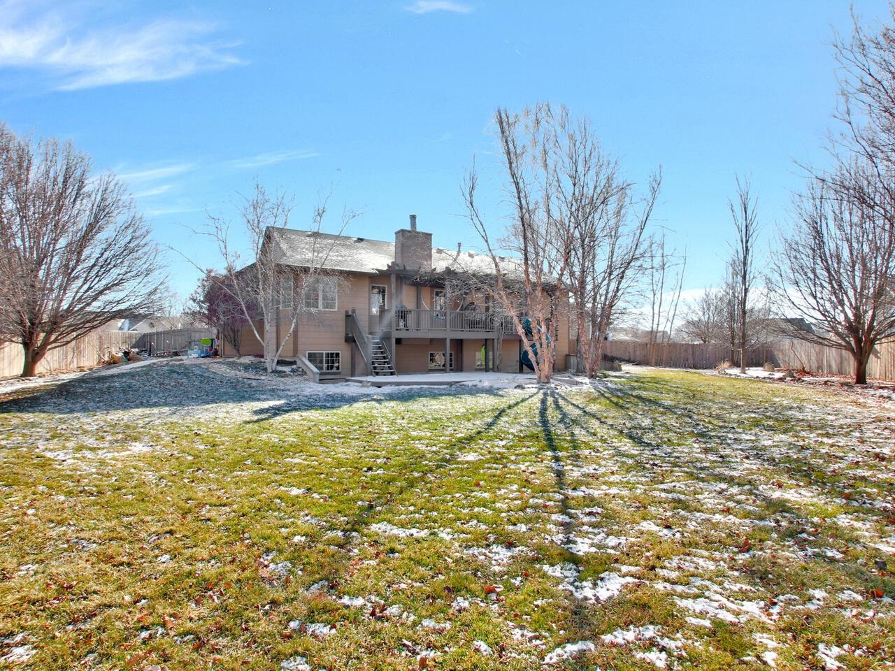 For Sale: 627 N Somerset Ct, Andover KS