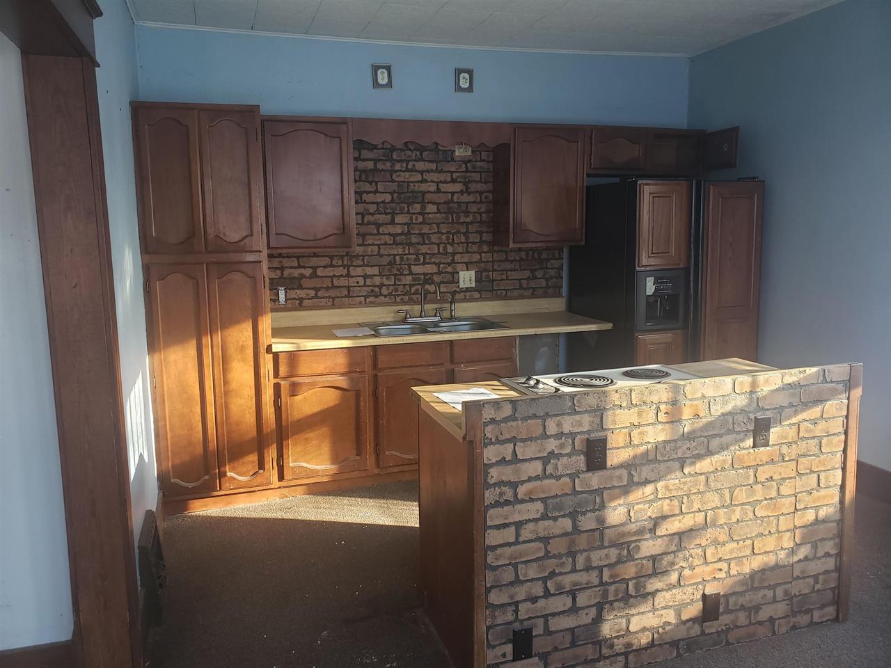 For Sale: 1021 E 8th  Ave, Winfield KS