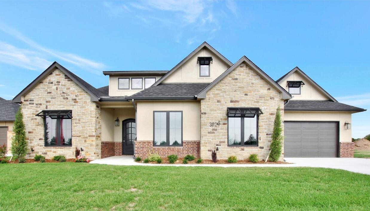 3829 N Brush Creek, Maize, KS 67101