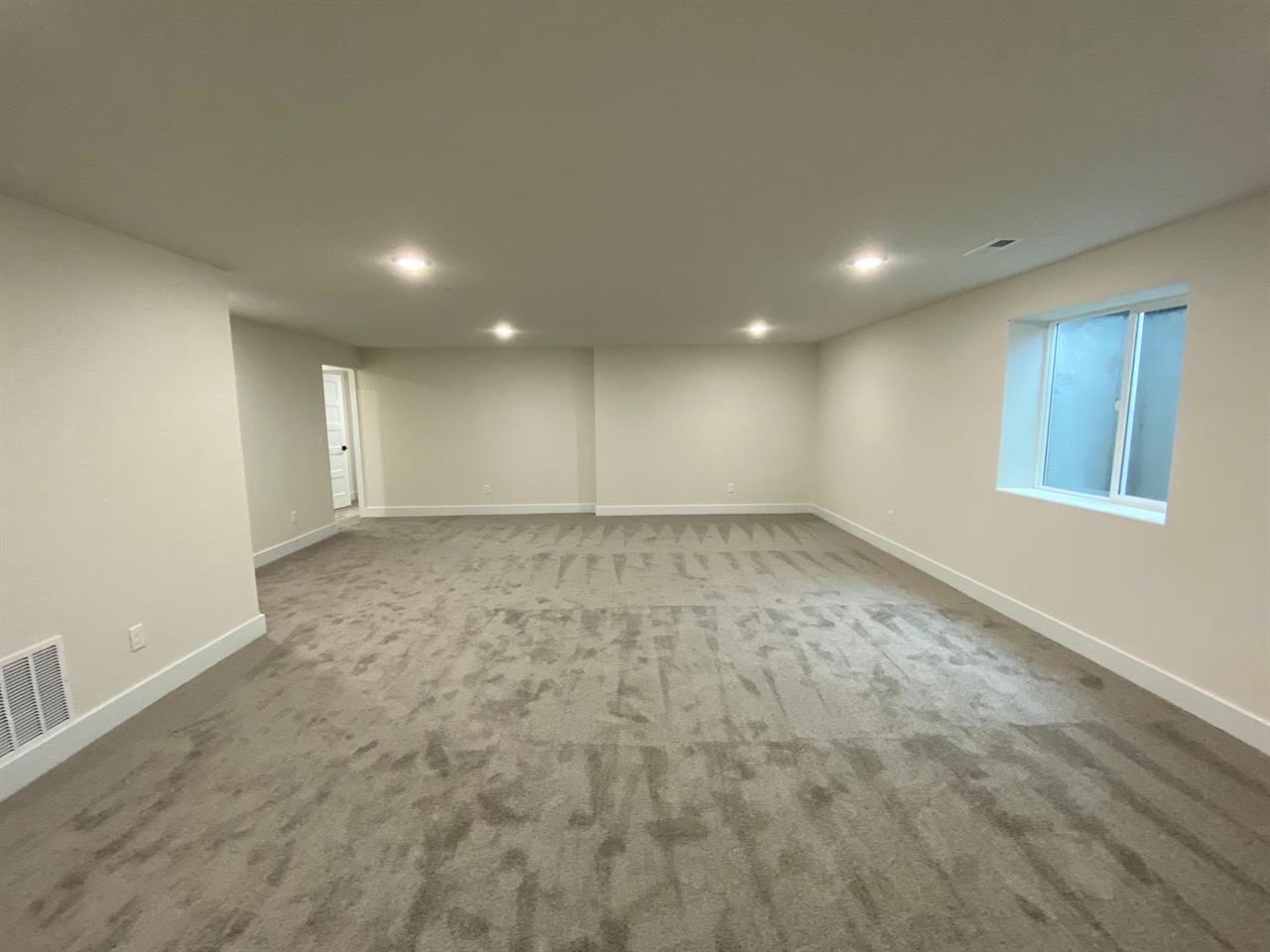 For Sale: 2337 S Nicole St, Andover KS