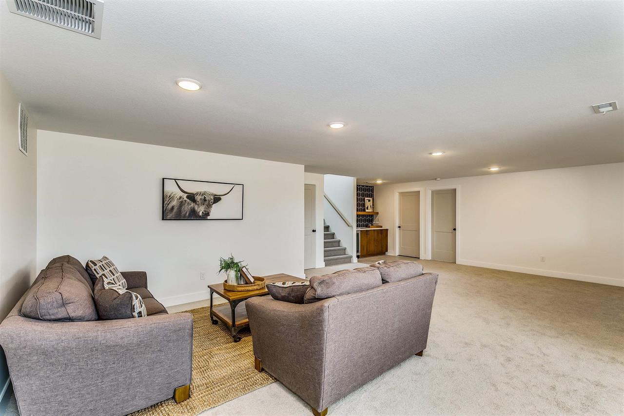 For Sale: 2718 N Eagle St, Wichita KS