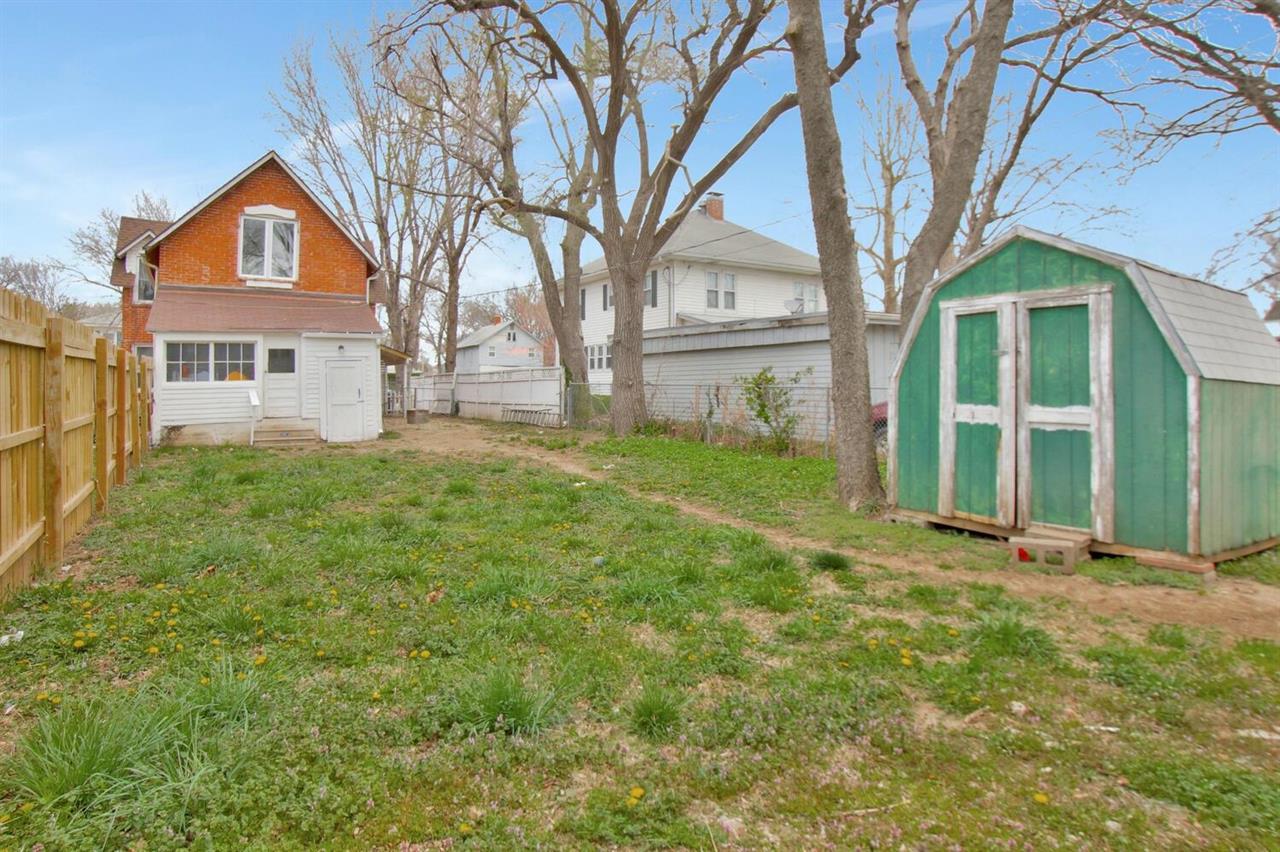 For Sale: 611 E 10th Ave, Winfield KS