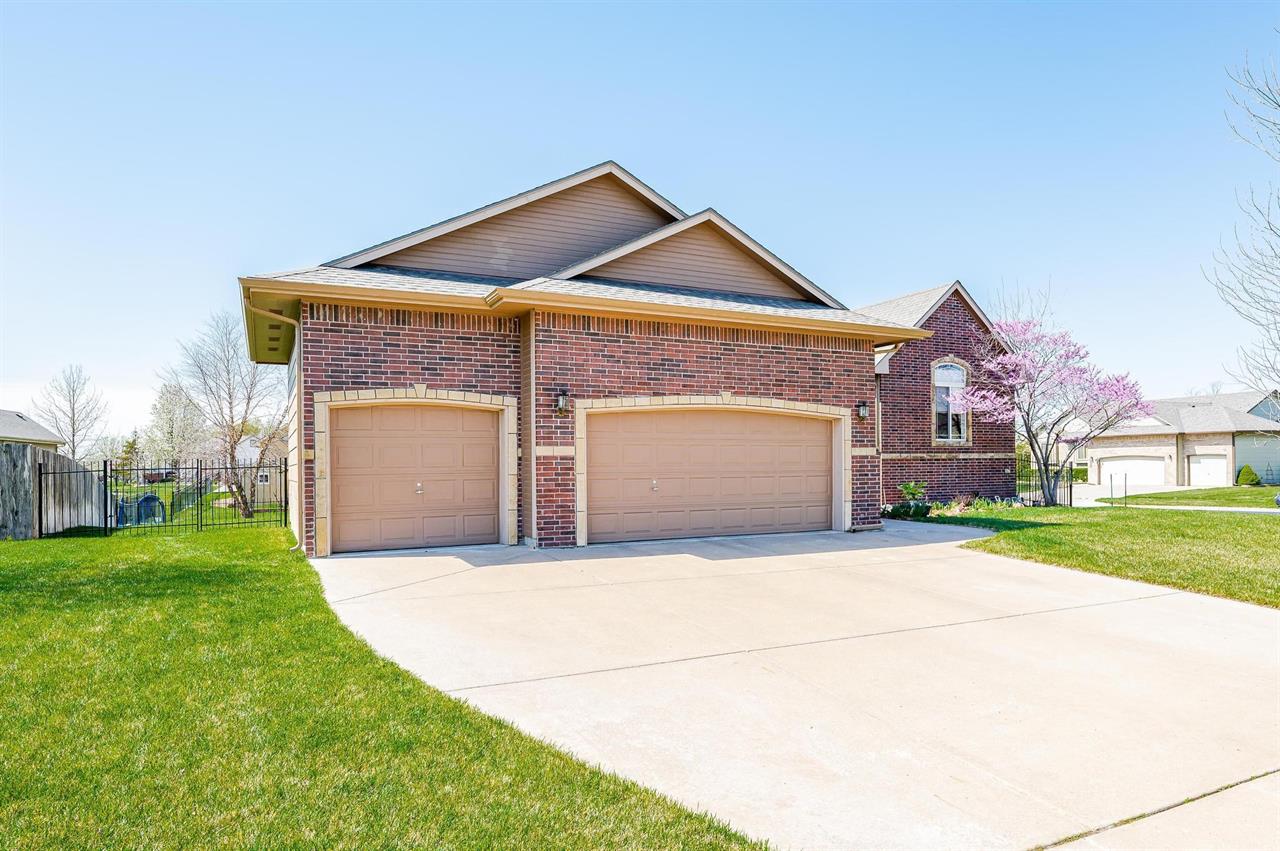 For Sale: 809 W Putter Ct, Andover KS