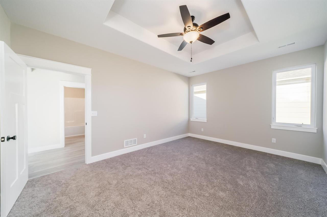 For Sale: 1261 E Park Glen Ct, Clearwater KS