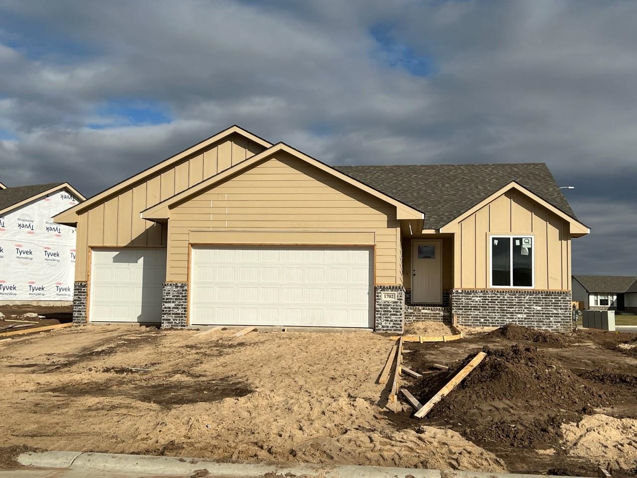 For Sale: 1702 N Kentucky LN, Wichita KS