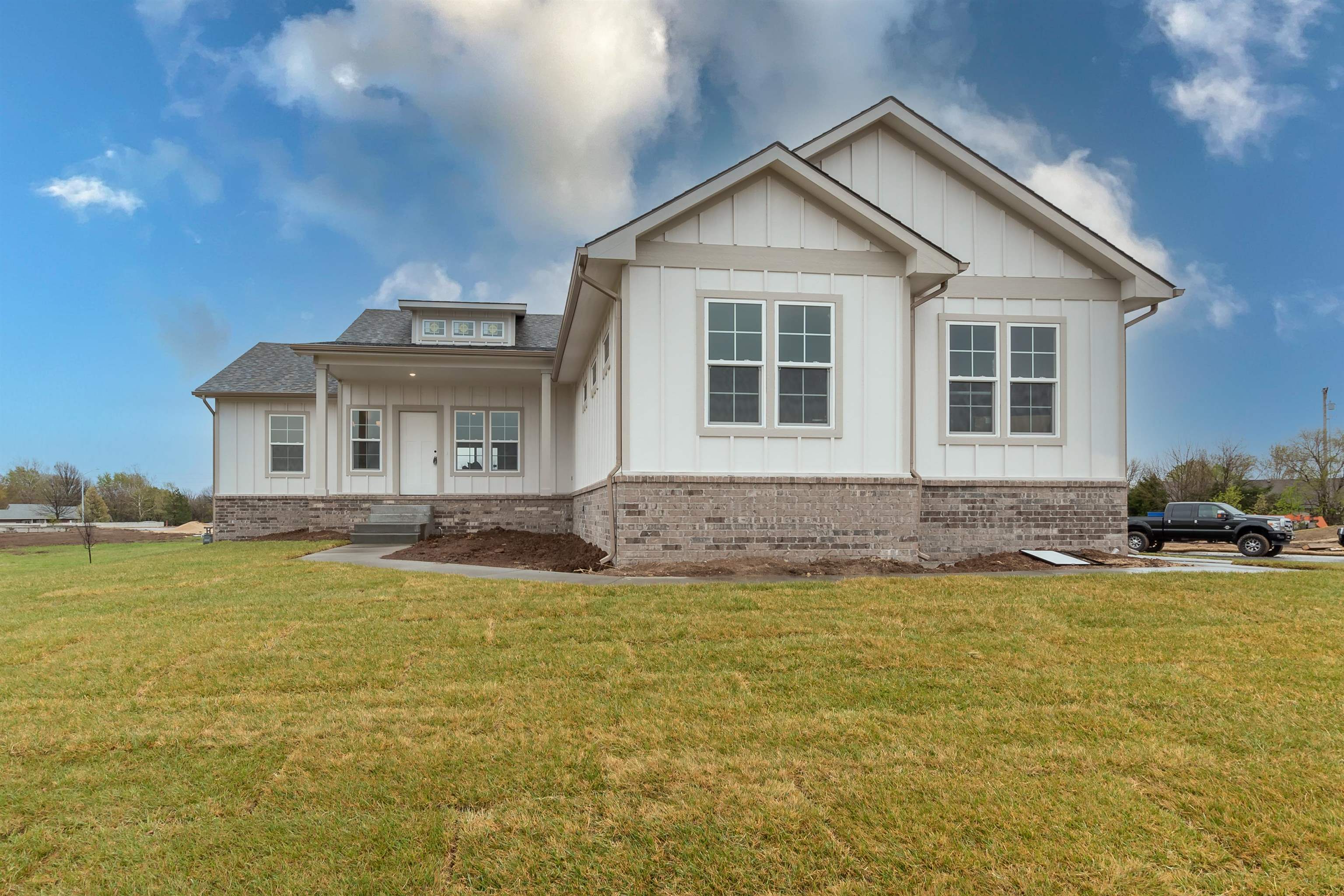 Photo of 14335 E Laguna St in Wichita, KS