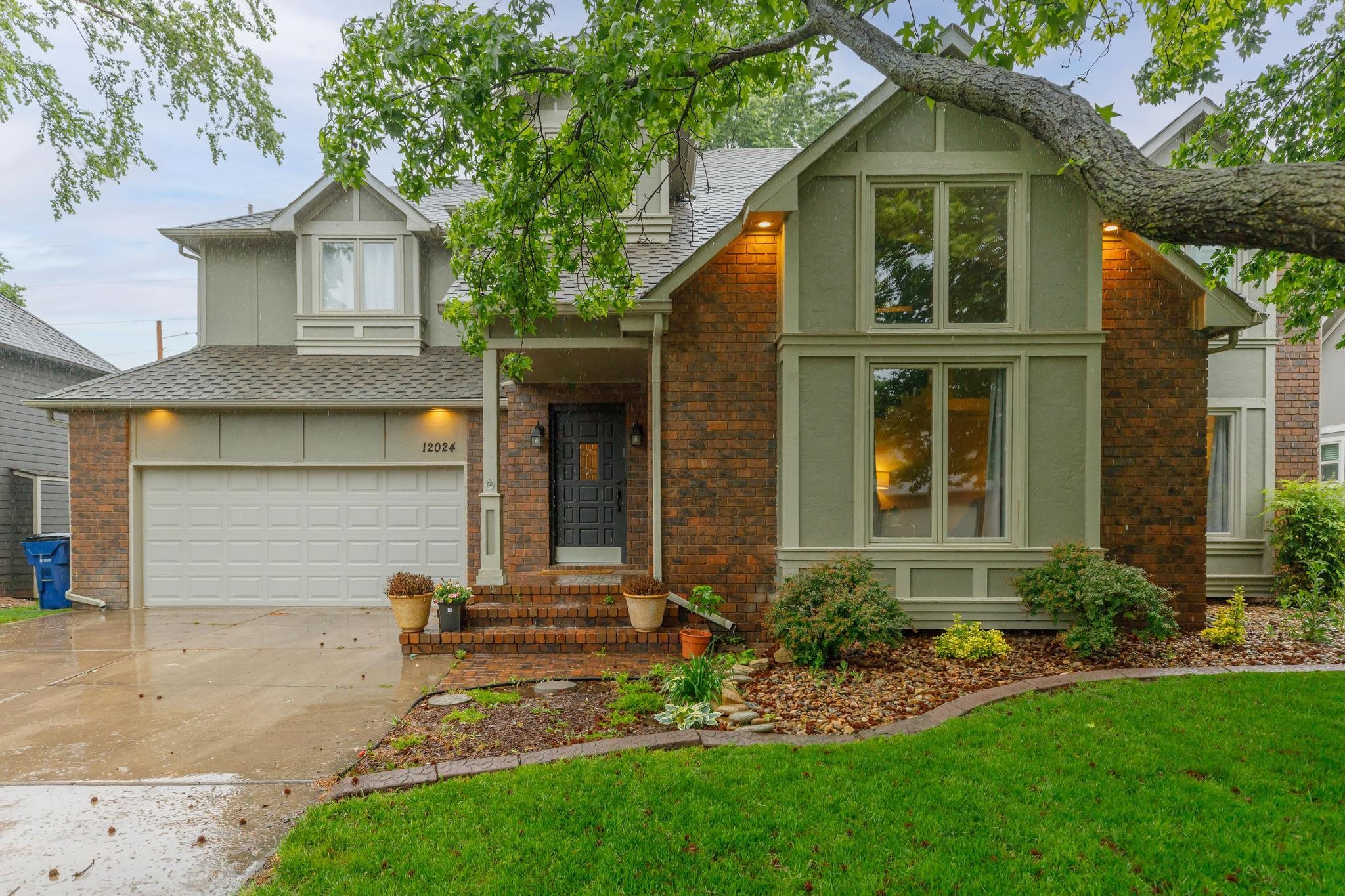 Gorgeous two story remodeled home in the desirable Deer Trail neighborhood! Featuring 4 bedrooms, 3 