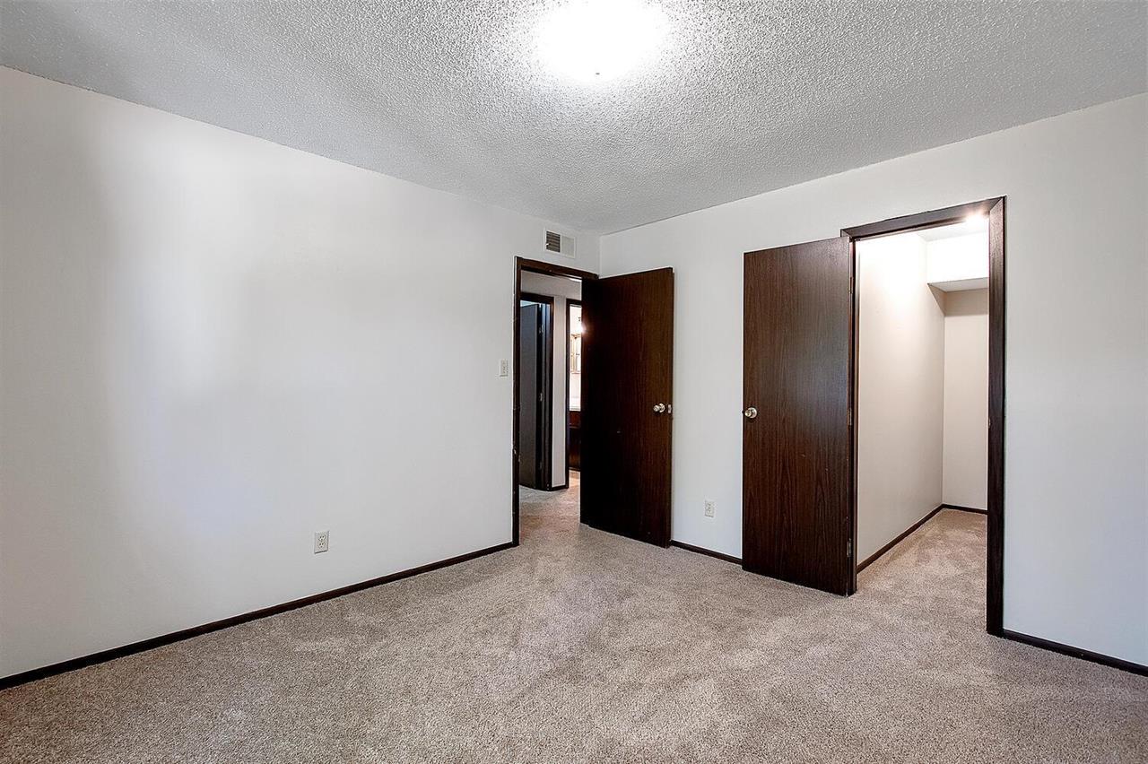 For Sale: 1500 E 10th, Winfield KS
